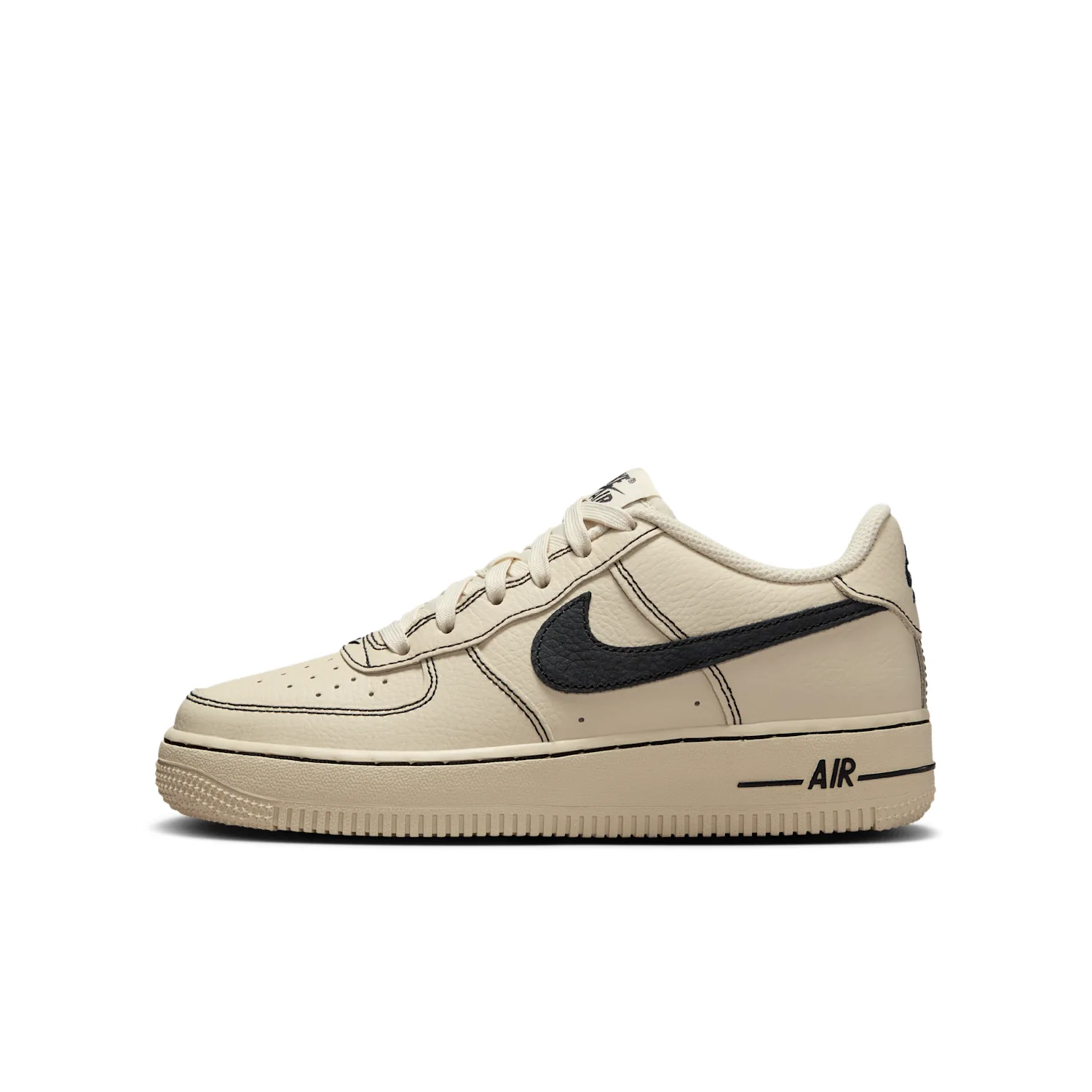 Nike Air Force 1 LV8