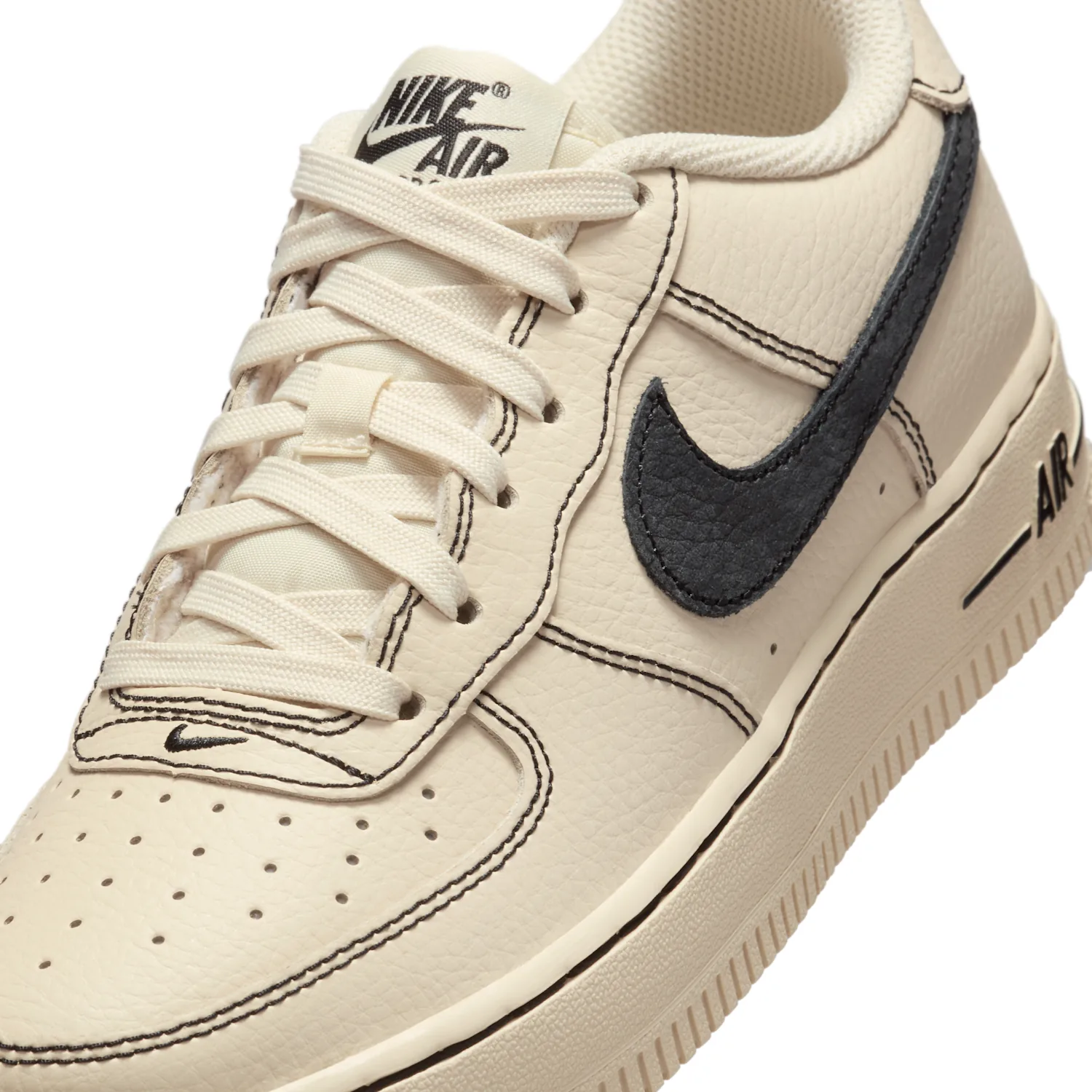 Nike Air Force 1 LV8 image 7