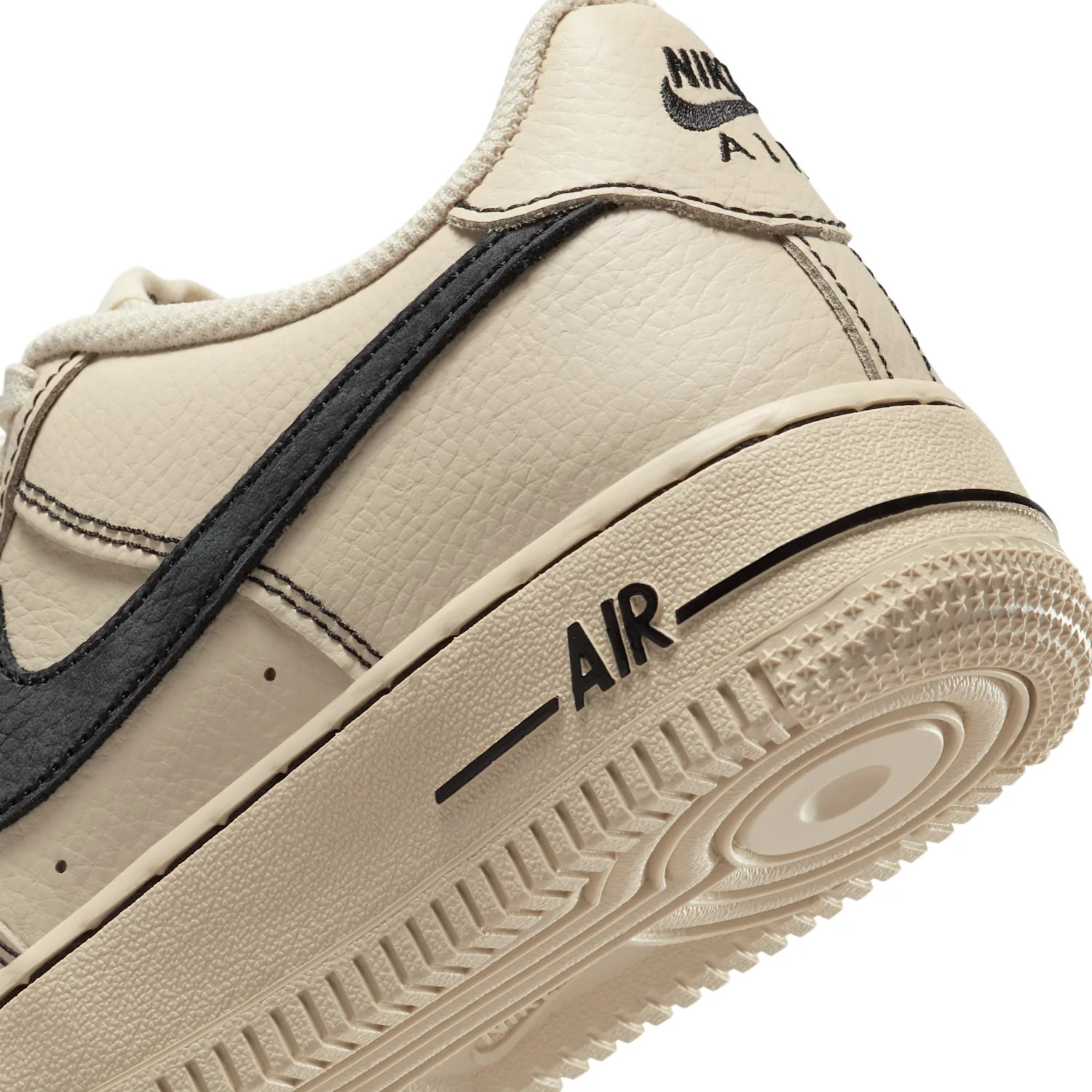 Nike Air Force 1 LV8 image 8