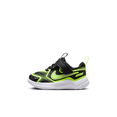 Nike Cosmic Runner