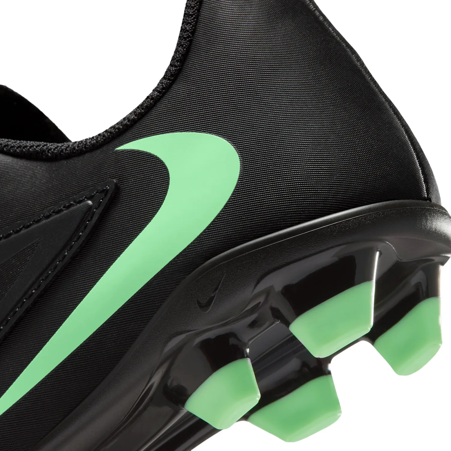 Nike Jr. Phantom 6 Low Club image 9