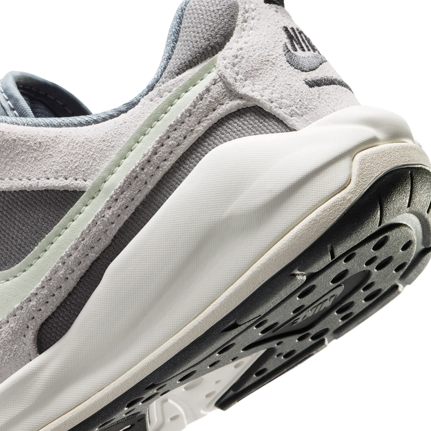 Jordan CMFT Era image 8