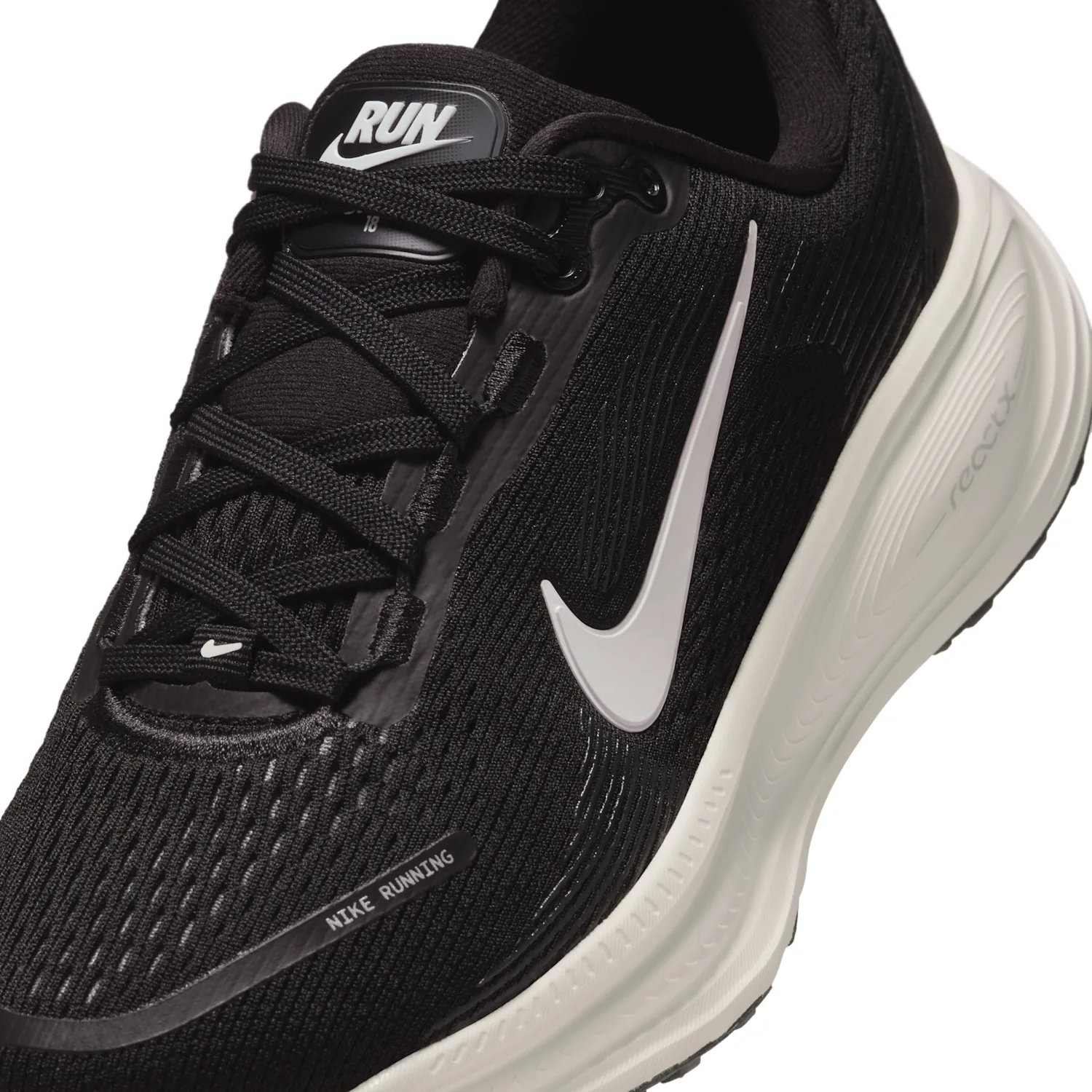 Nike Vomero 18 image 7