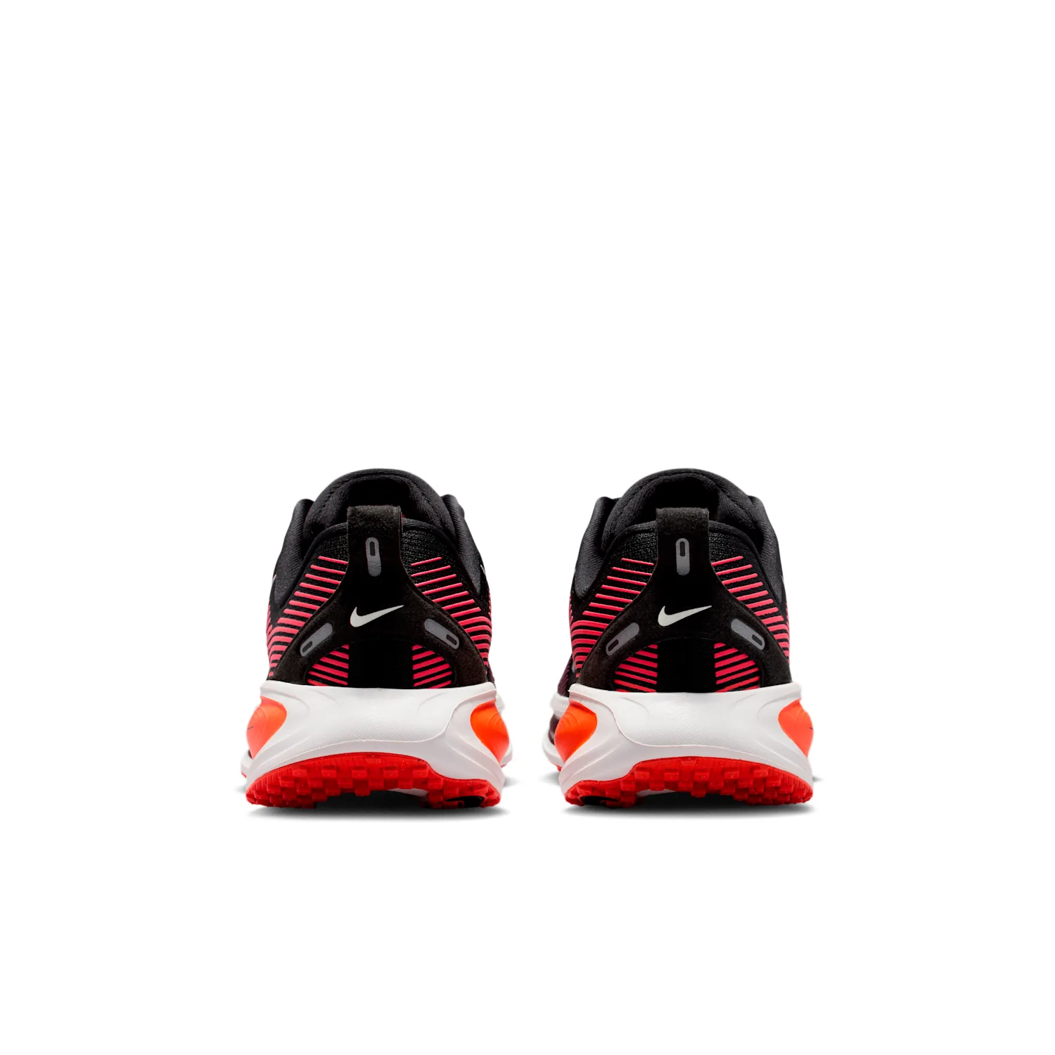 Nike Vomero 18 image 6