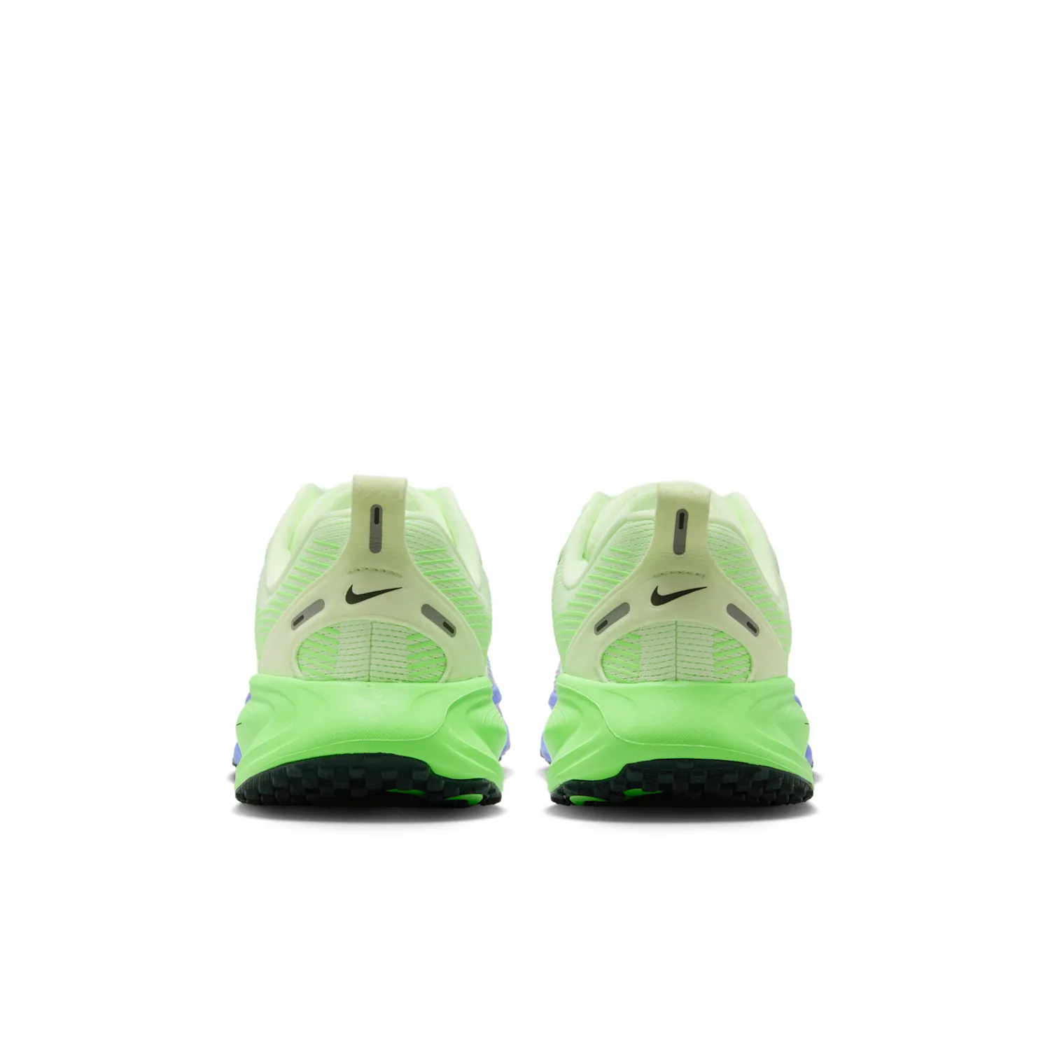 Nike Vomero 18 image 6