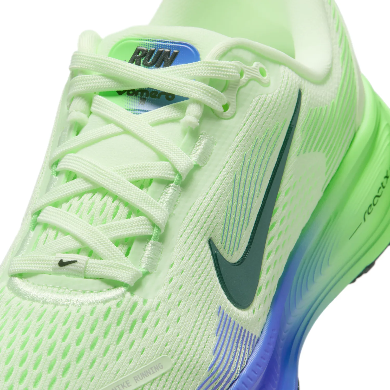 Nike Vomero 18 image 7