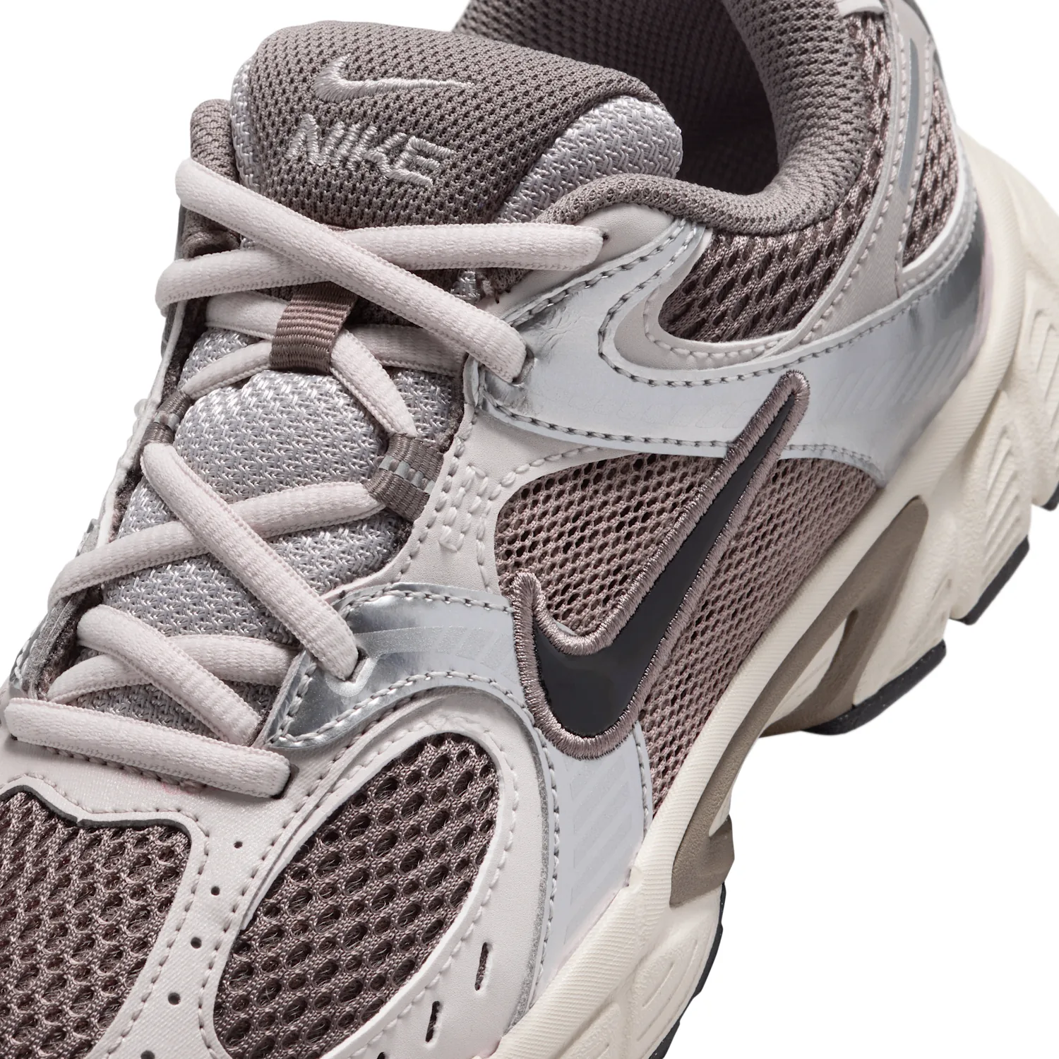 Nike V5 RNR image 7