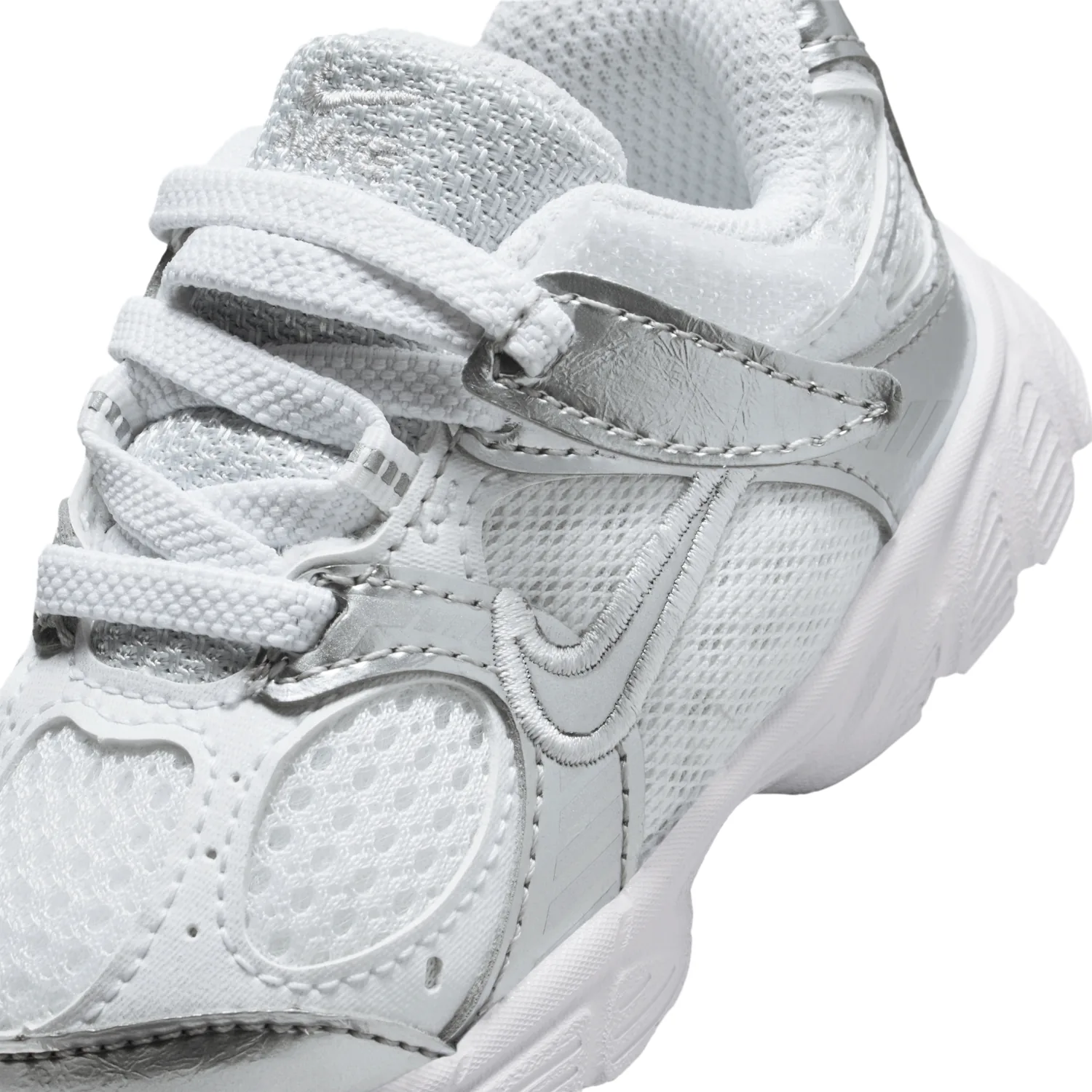 Nike V5 RNR image 7