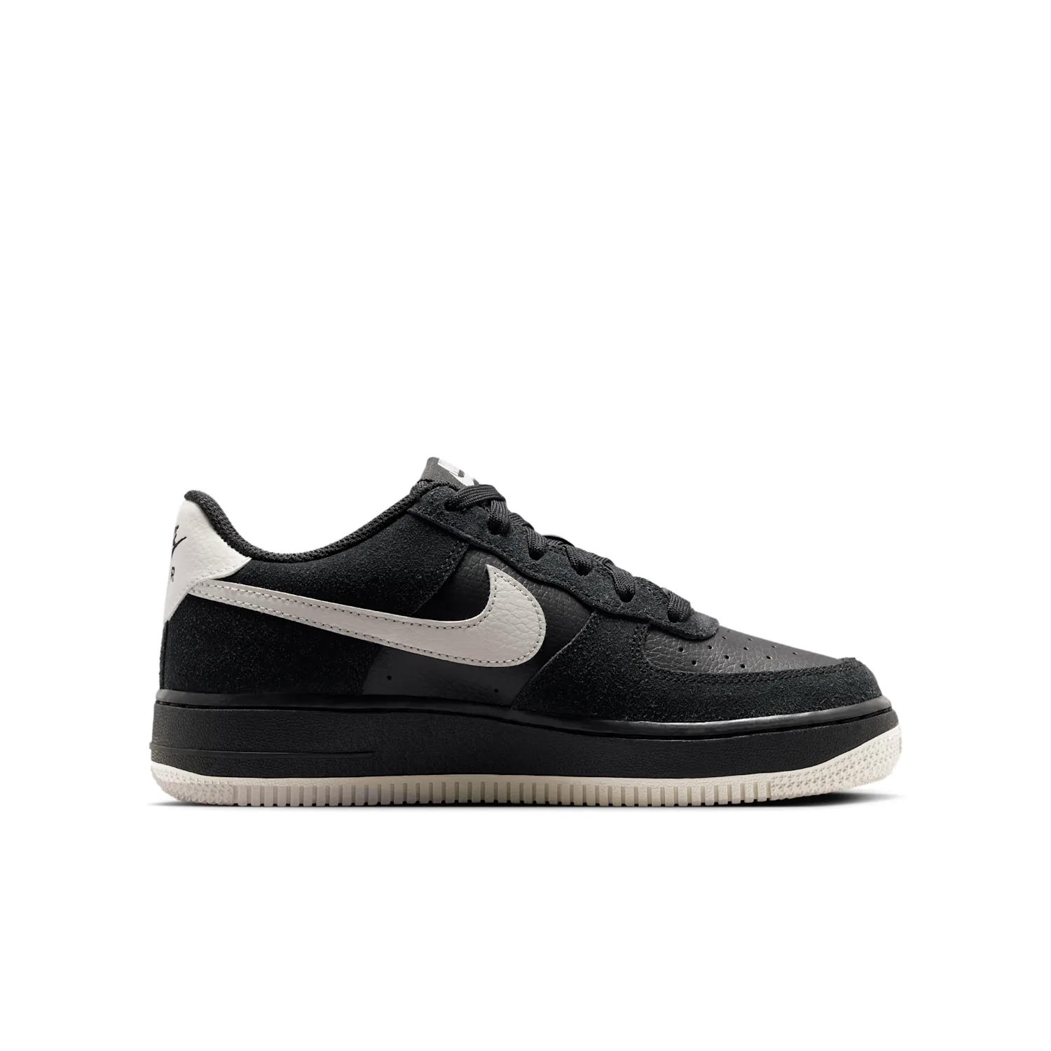 Nike Air Force 1 LV8 2 image 3