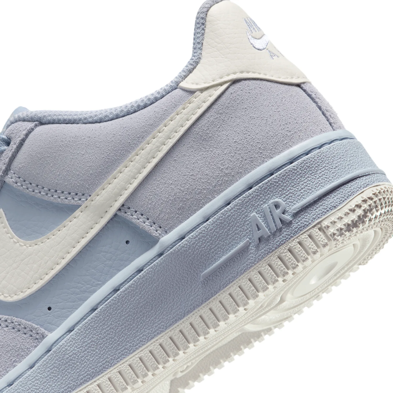Nike Air Force 1 LV8 2 image 8