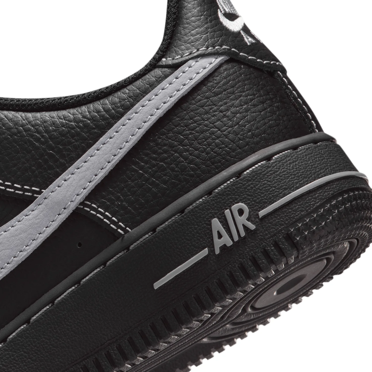Nike Air Force 1 LV8 image 8