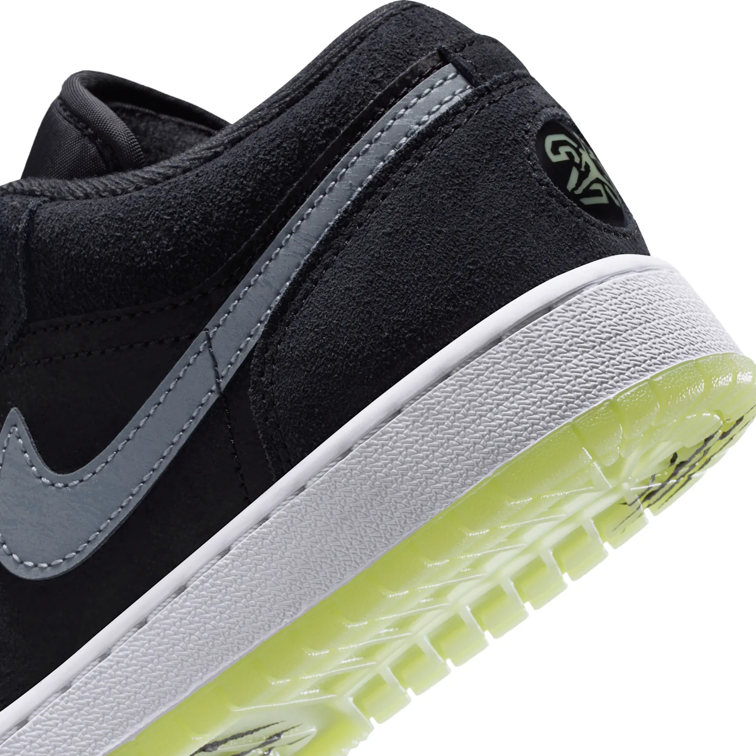 Air Jordan 1 Low image 8