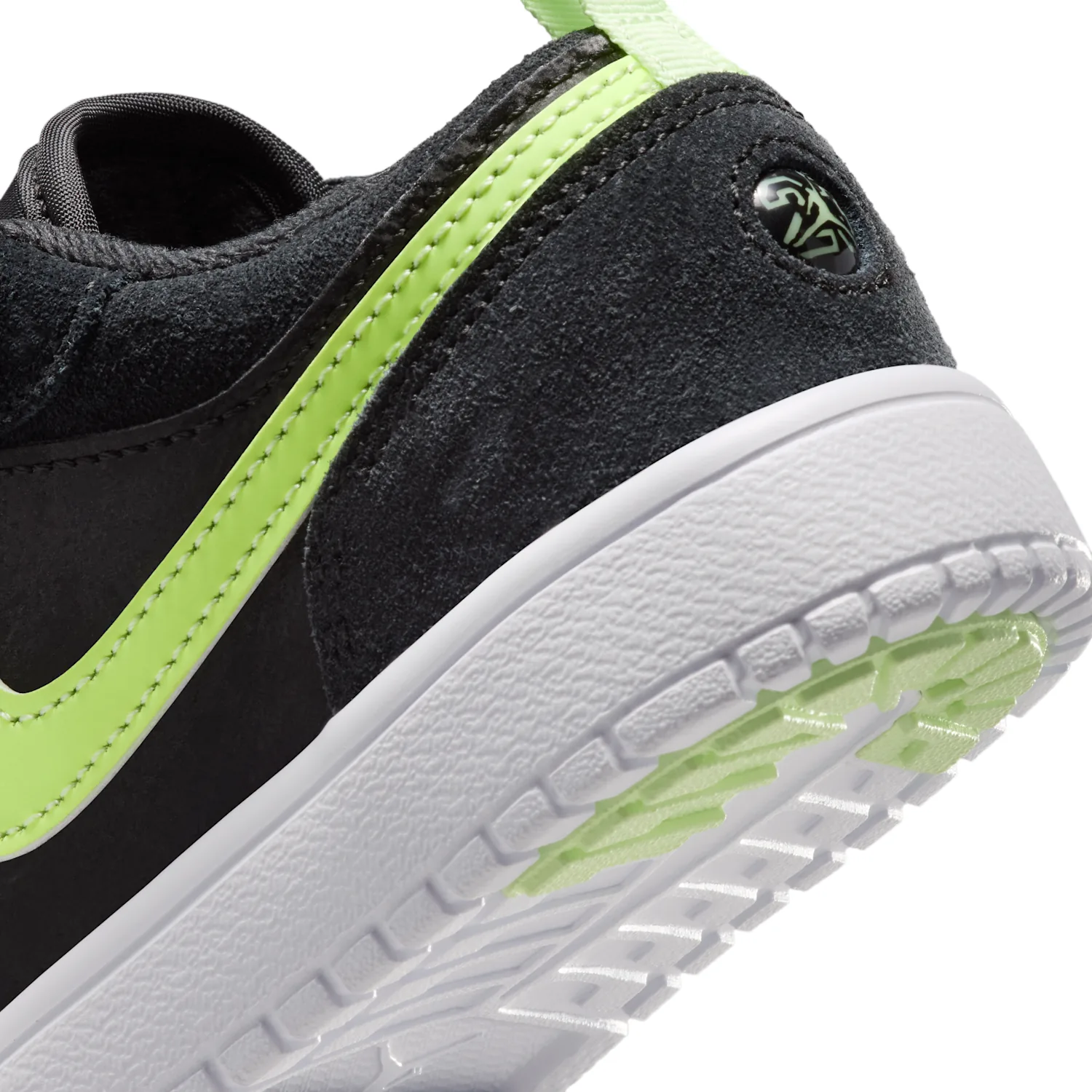 Jordan 1 Low Alt image 8