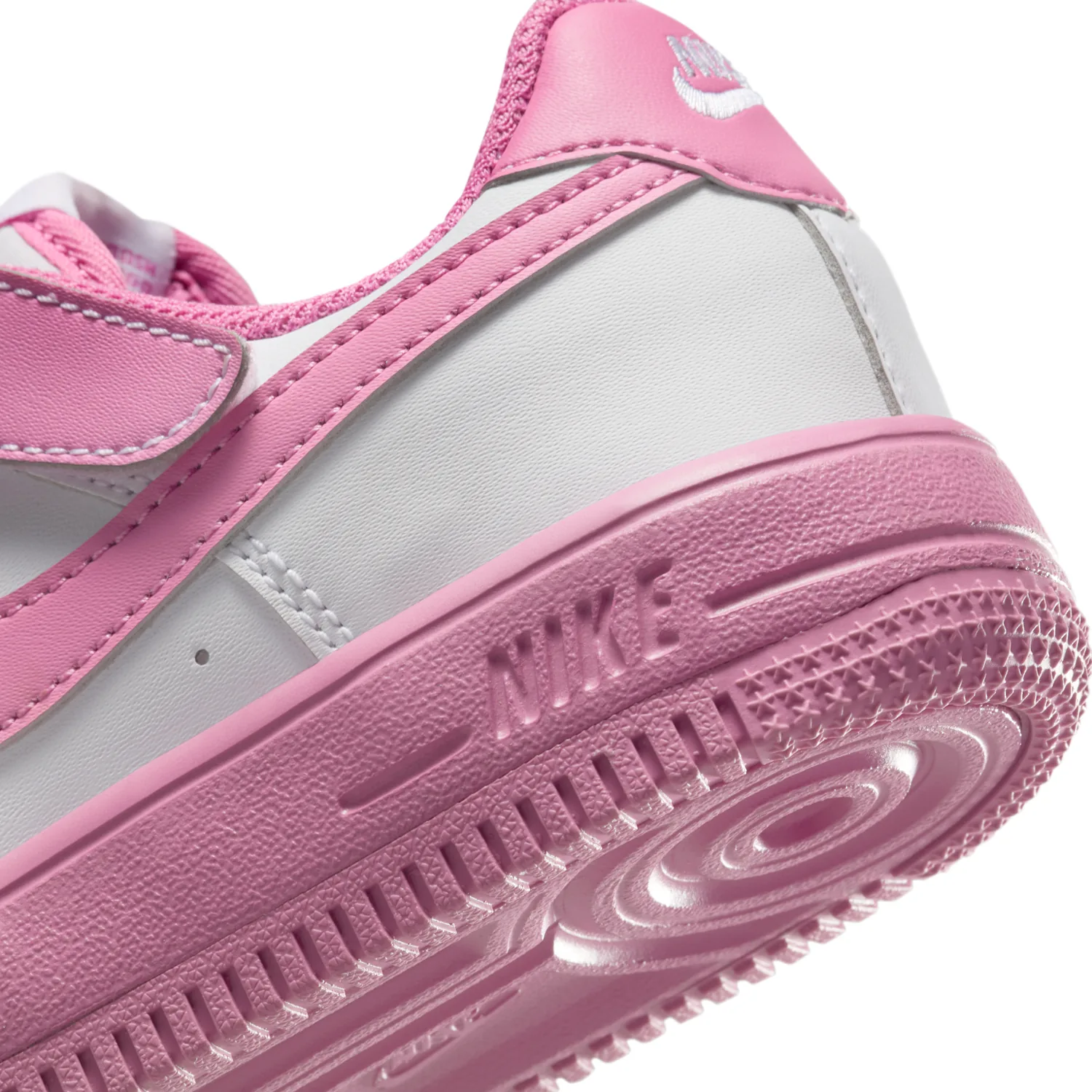 Nike Force 1 Low EasyOn image 8