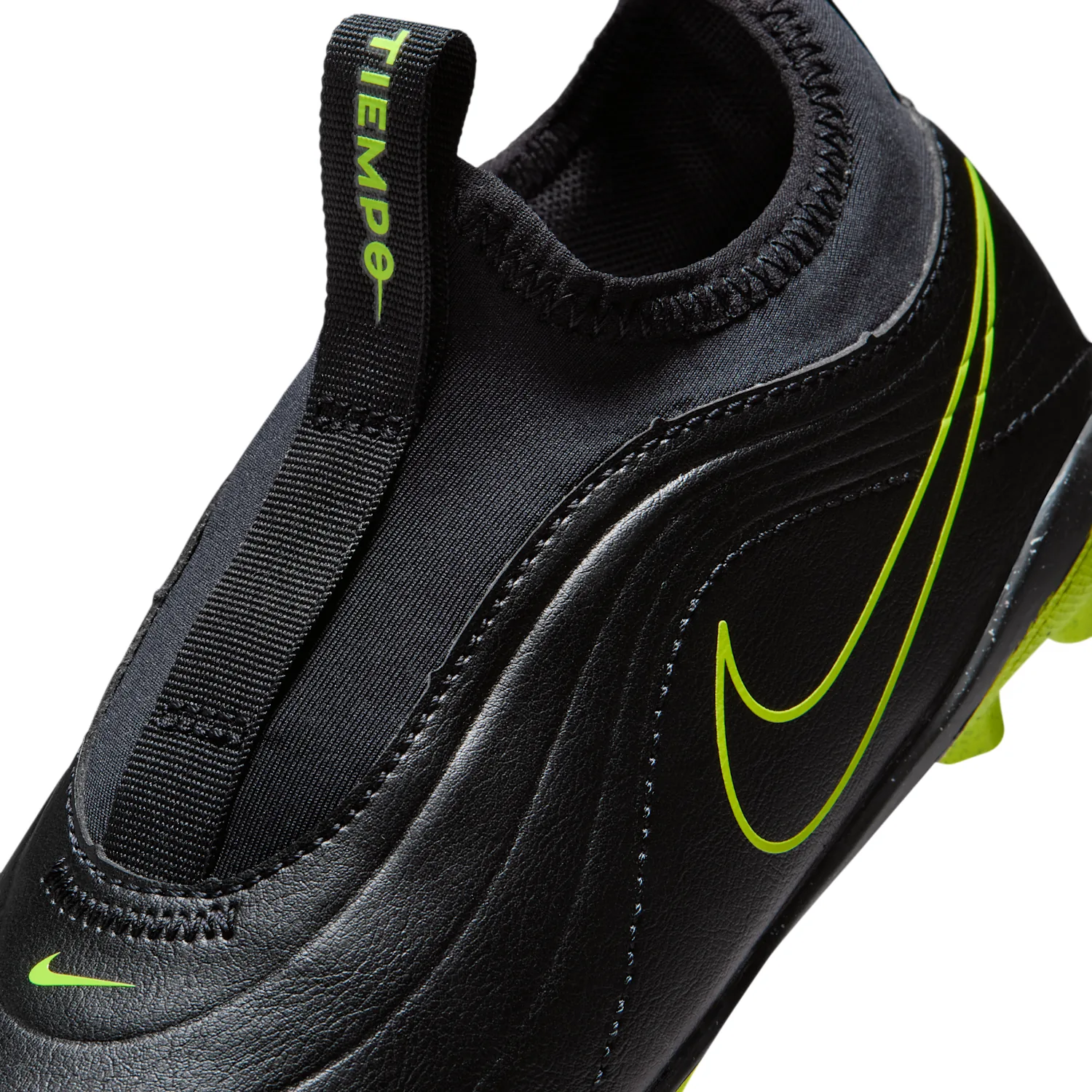 Nike Jr. Tiempo Maestro Club image 8