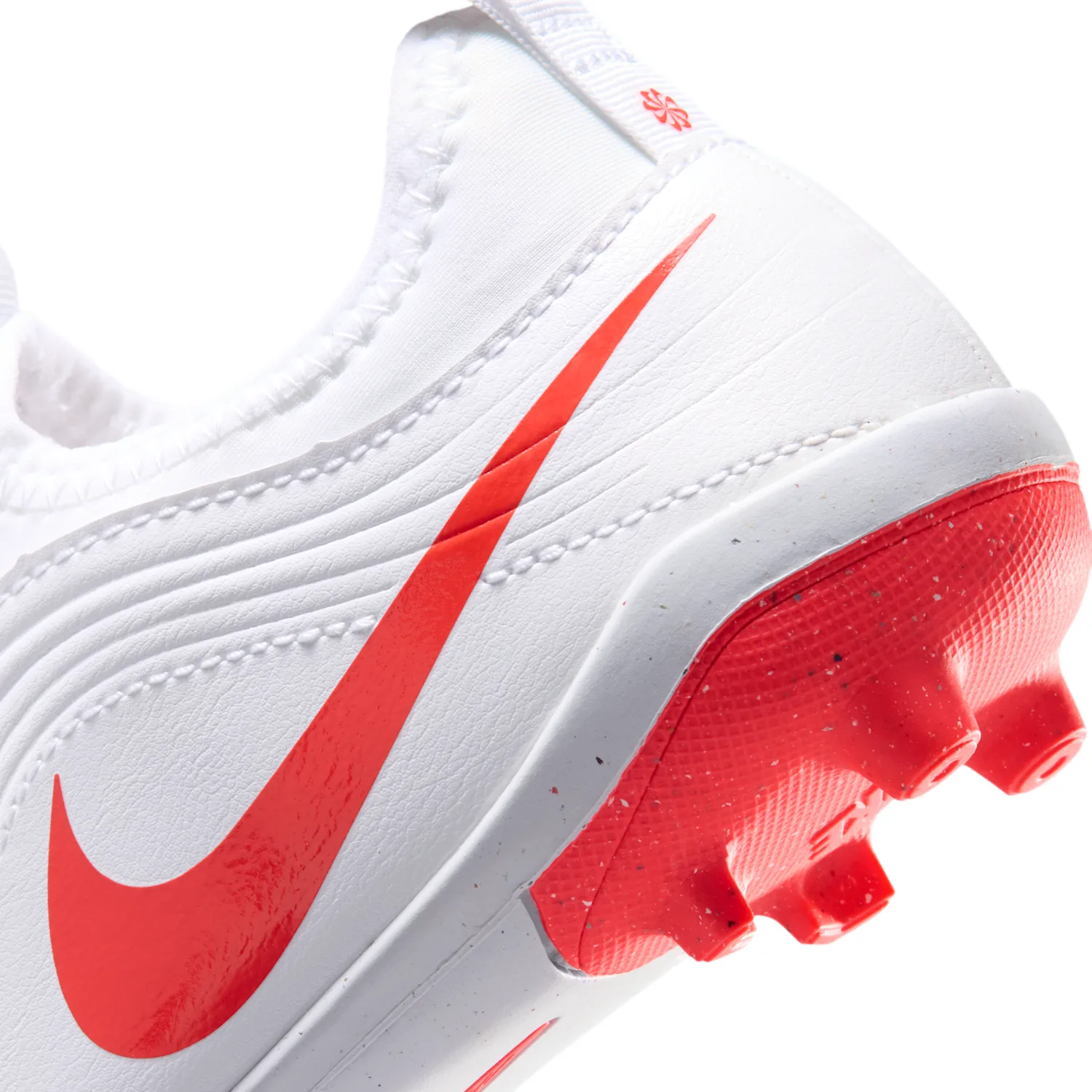 Nike Jr. Tiempo Maestro Club Flex image 9