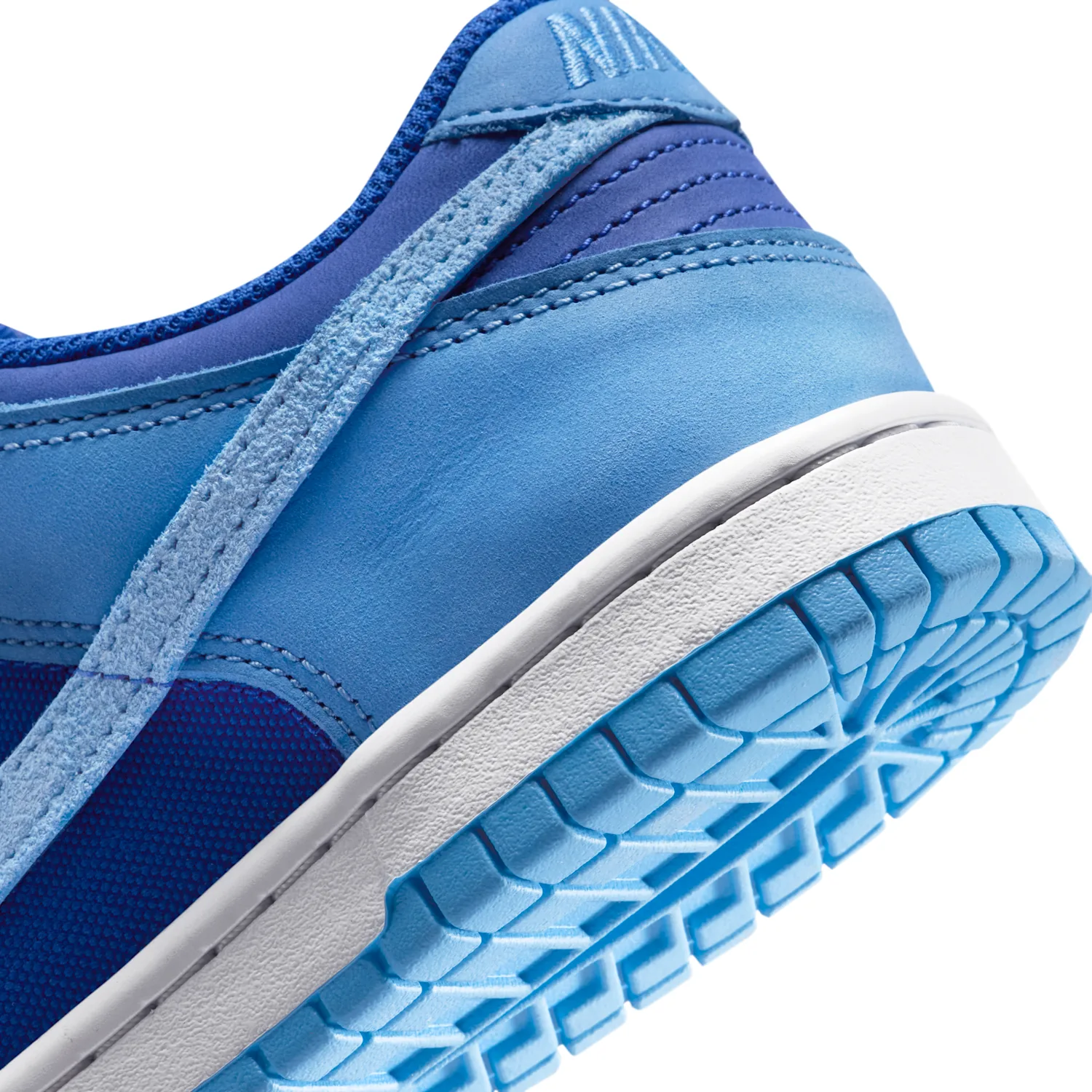 Nike Dunk Low SE image 8