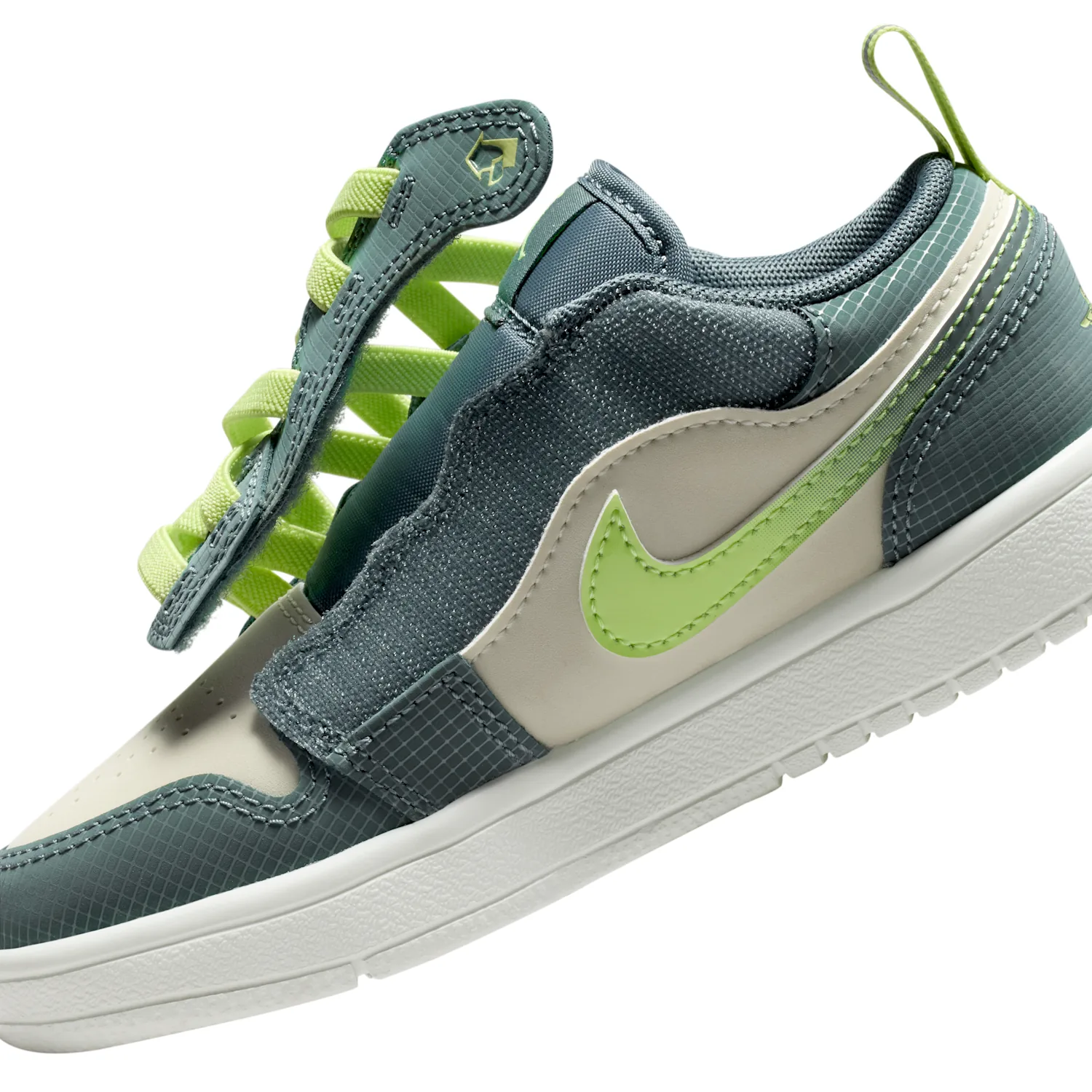 Jordan 1 Low Alt SE image 9