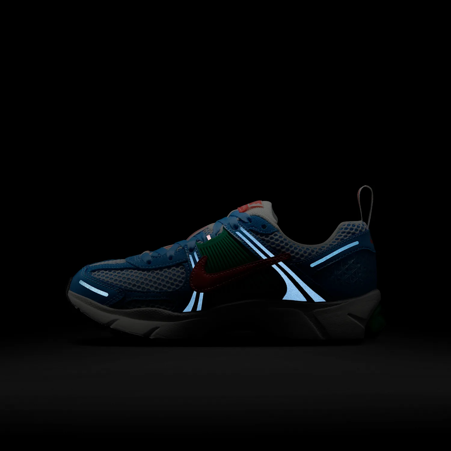 Nike Vomero 5 image 12