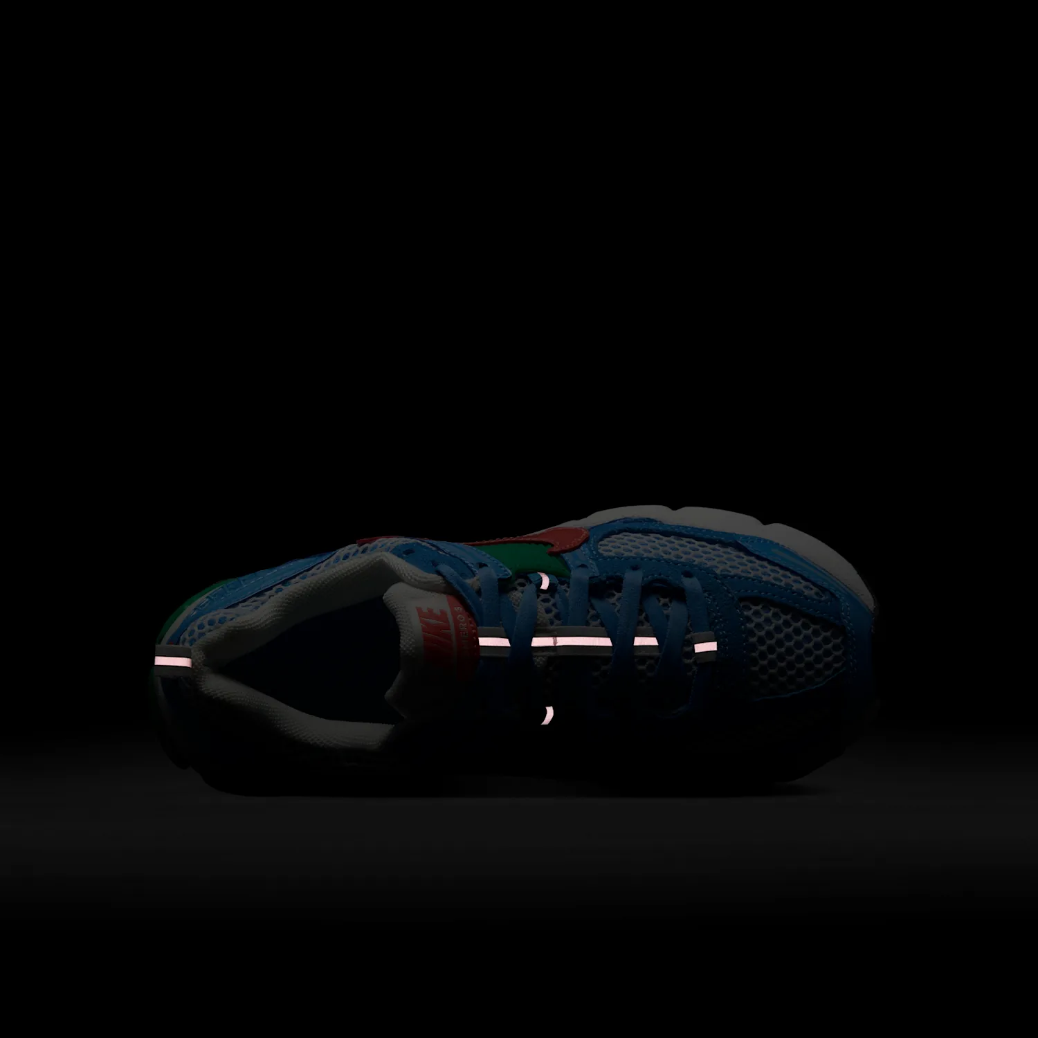 Nike Vomero 5 image 9