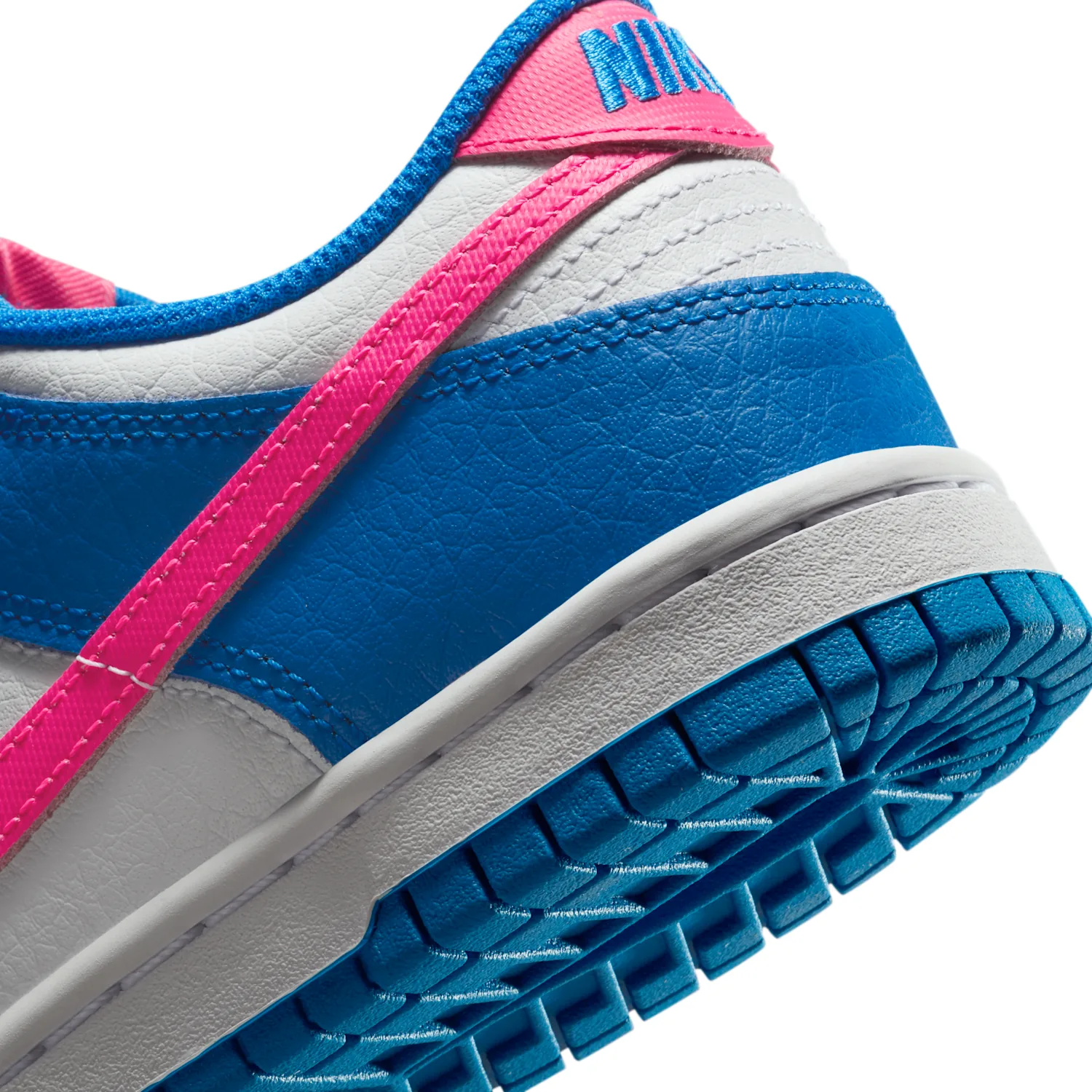 Nike Dunk Low image 8