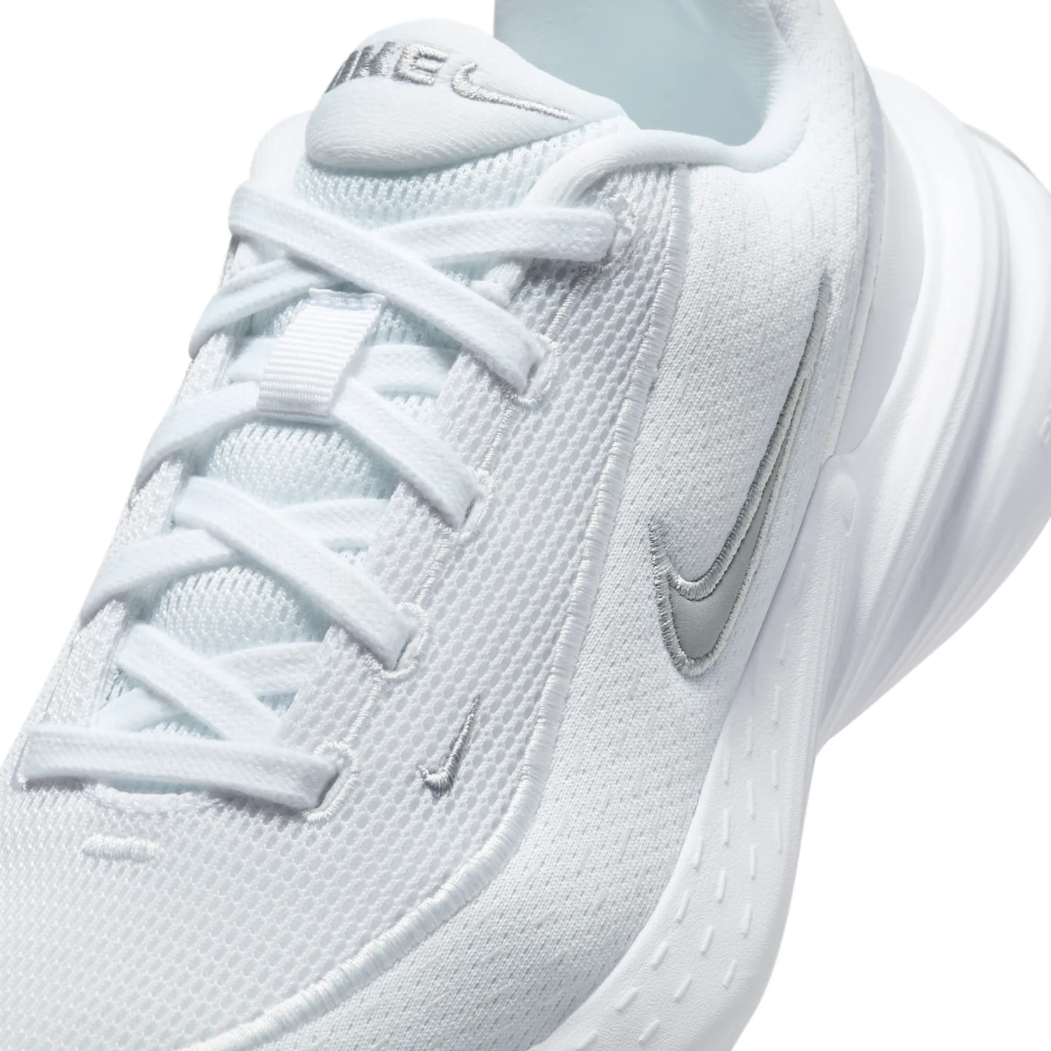 Nike Uplift SC image 7