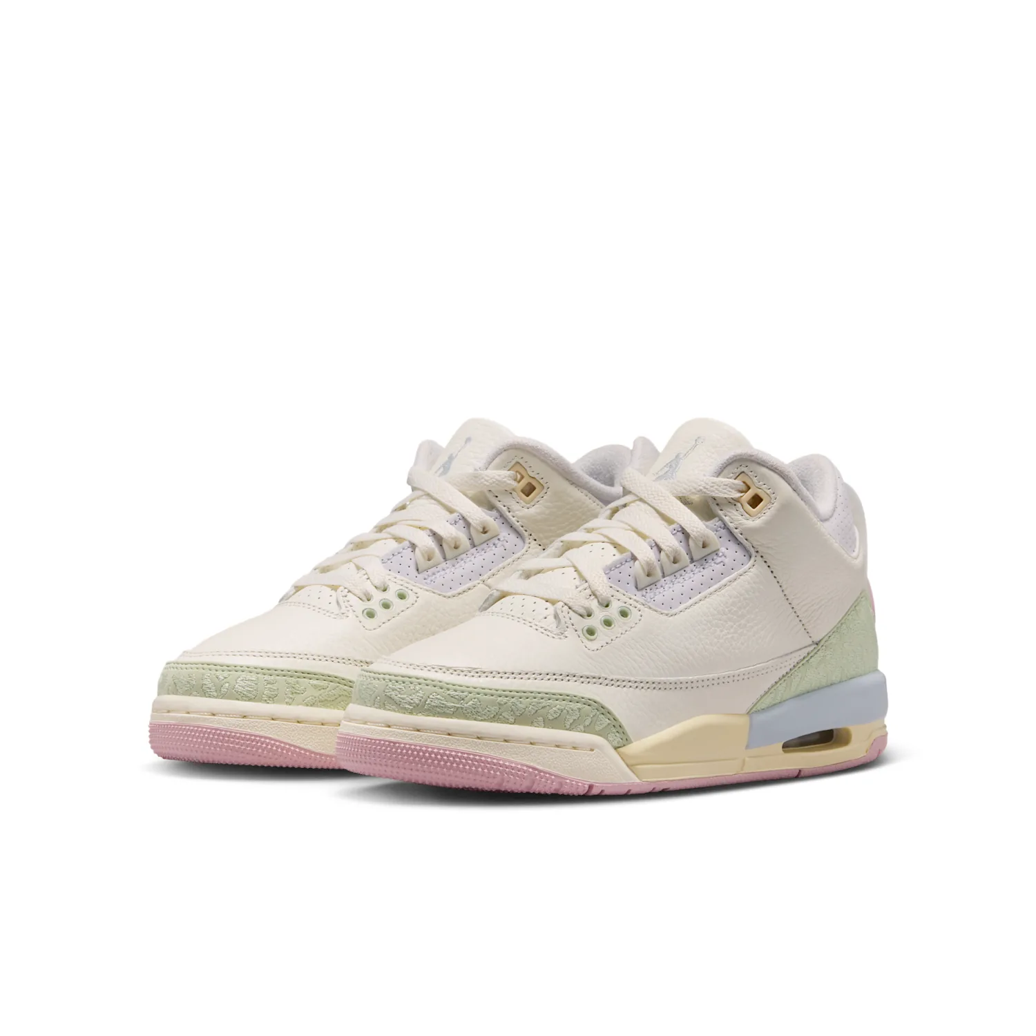 Air Jordan 3 Retro image 6