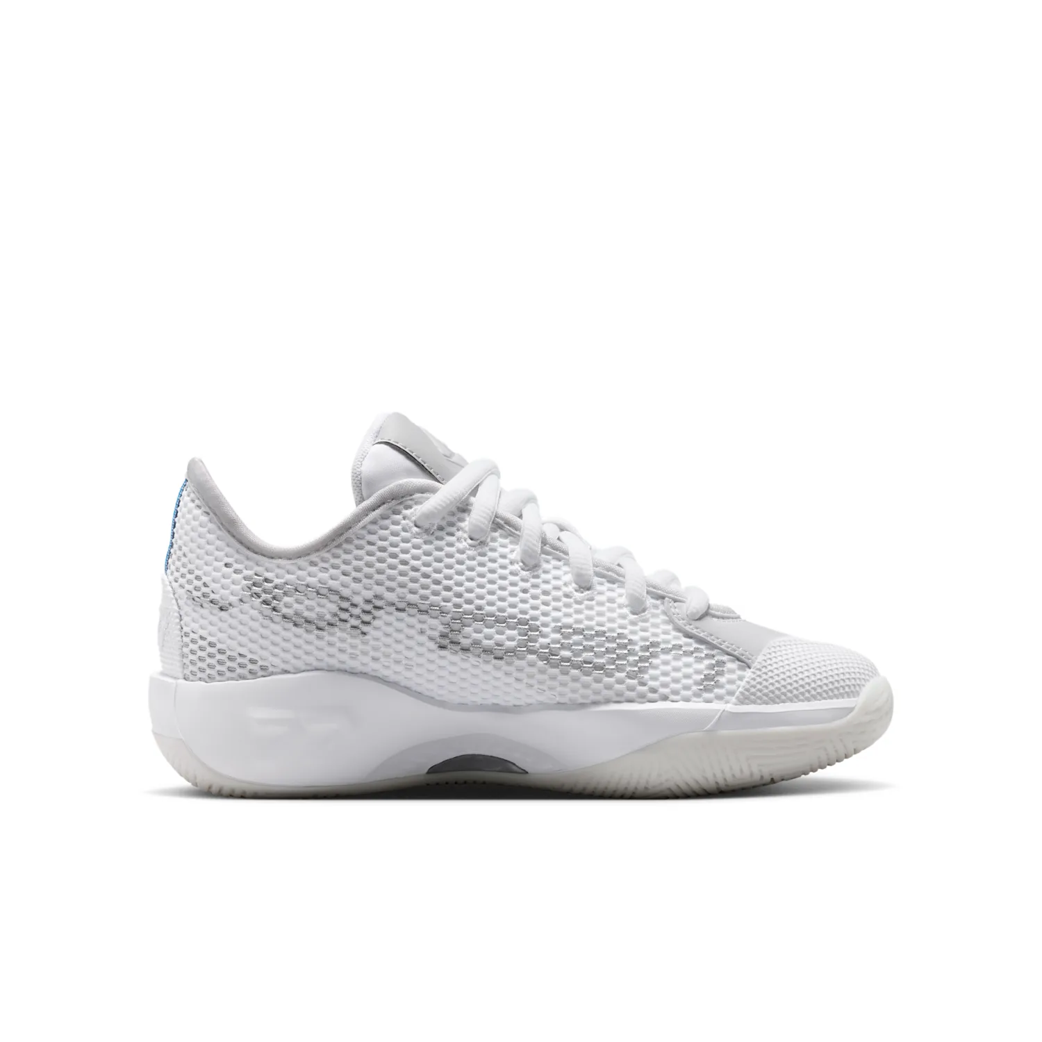 Luka 77 "Triple White" image 3