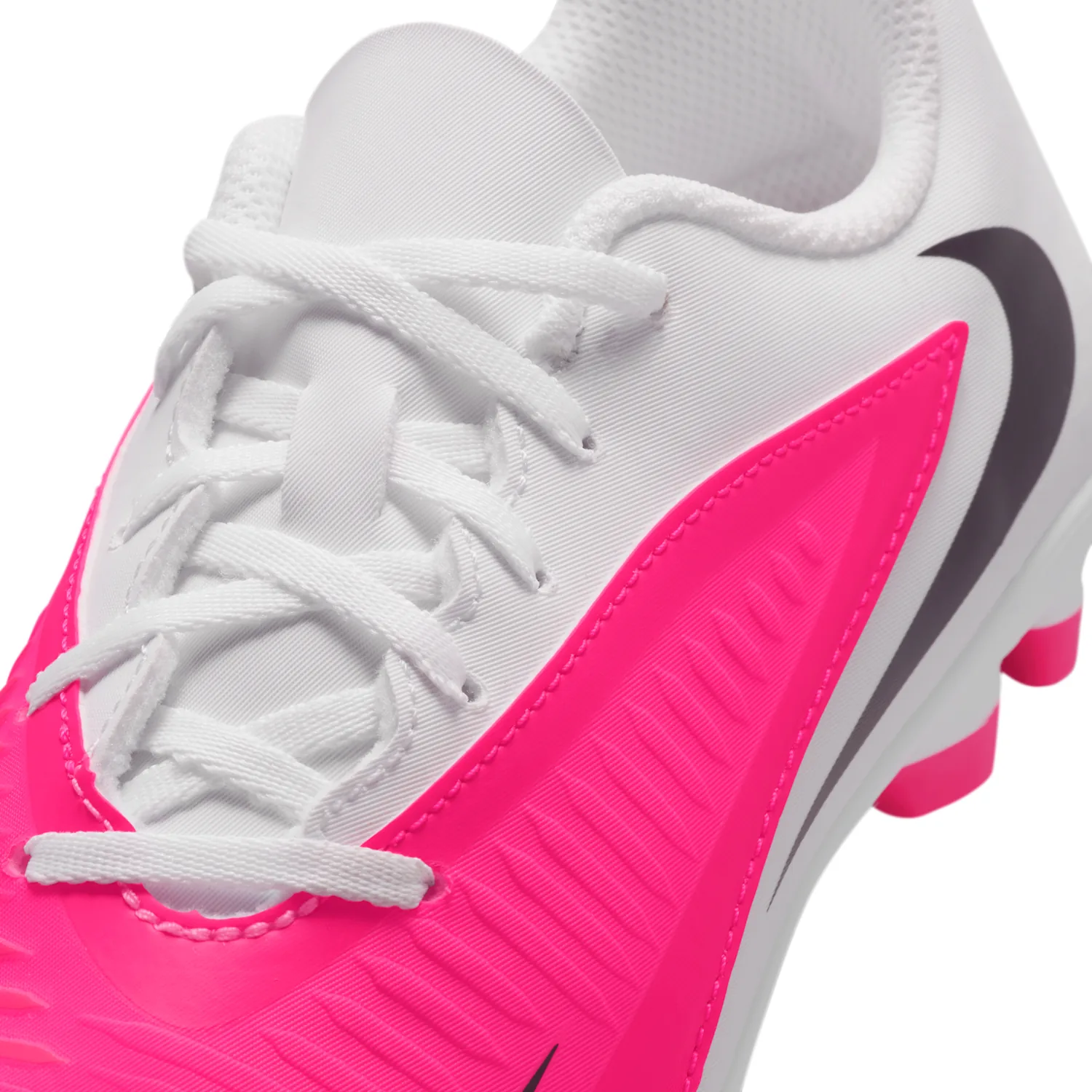 Nike Jr. Phantom 6 Low Club image 8