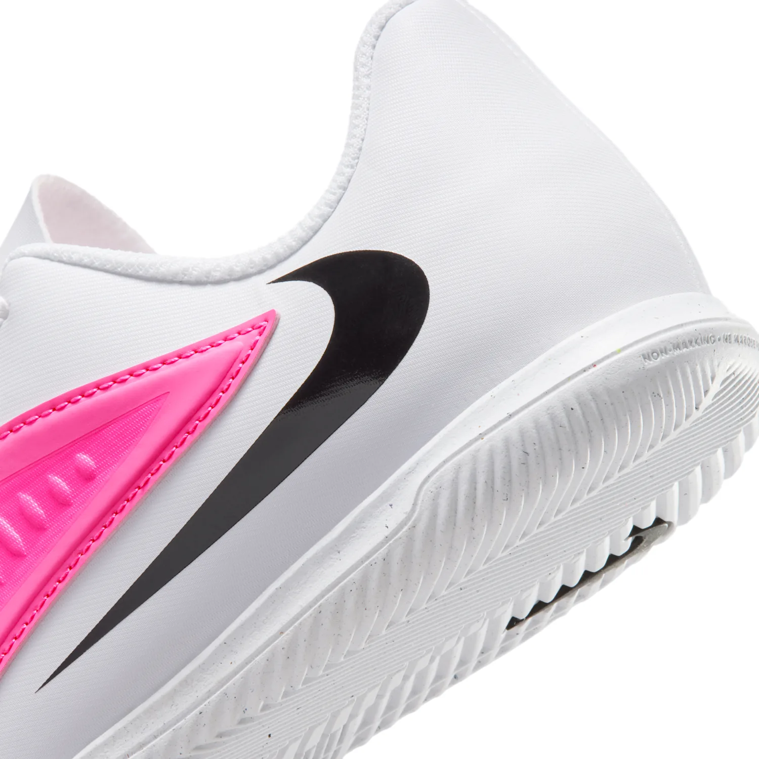 Nike Jr. Phantom 6 Low Club image 8