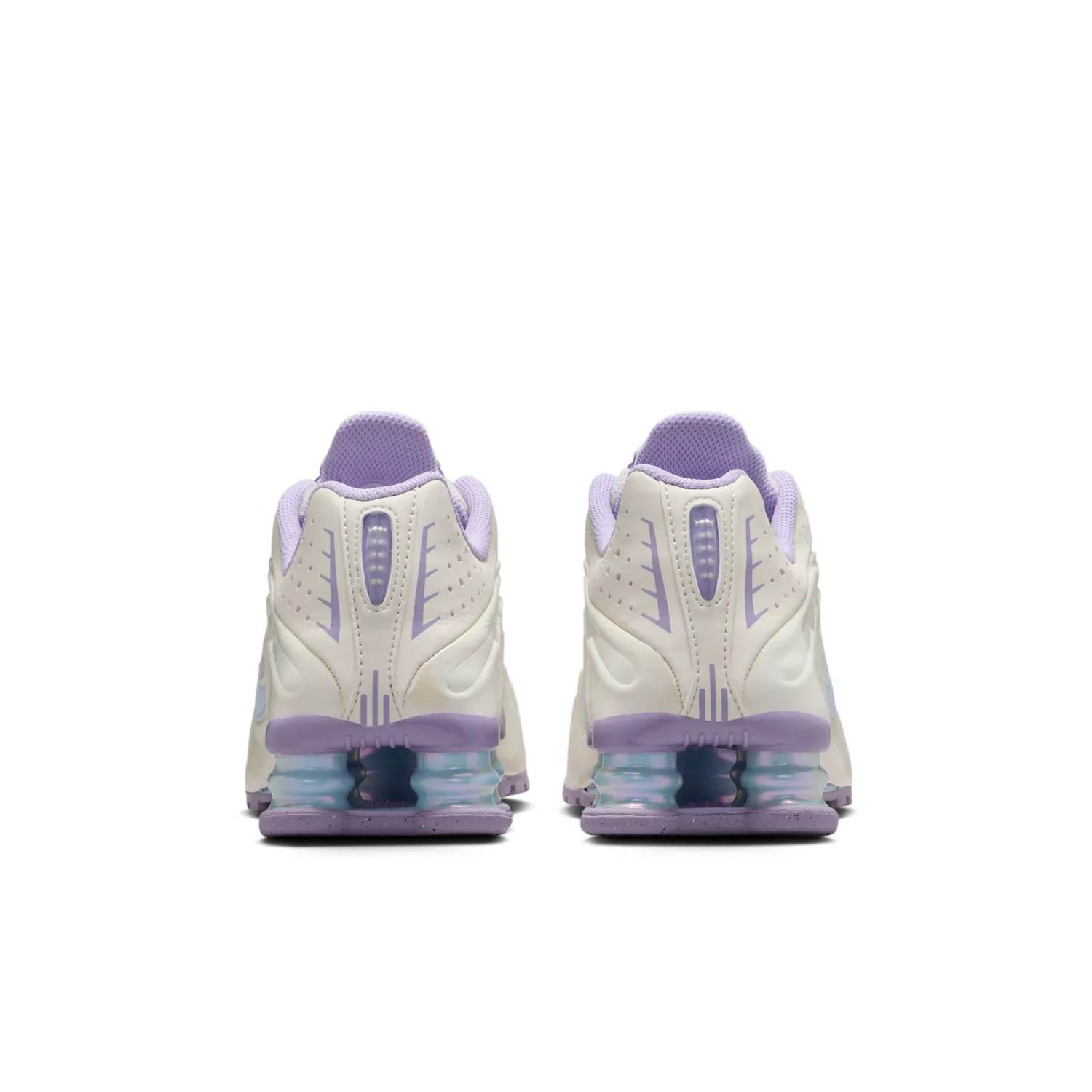 Nike Shox R4 image 6