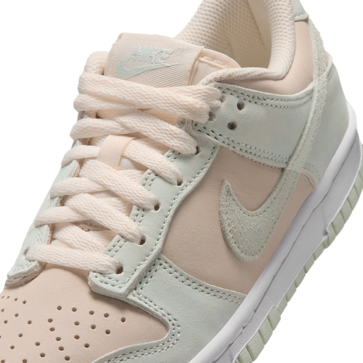 Nike Dunk Low Suede image 7