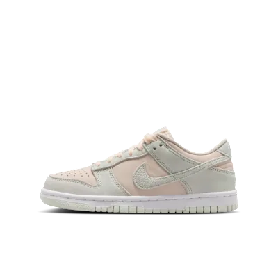 Nike Dunk Low Suede
