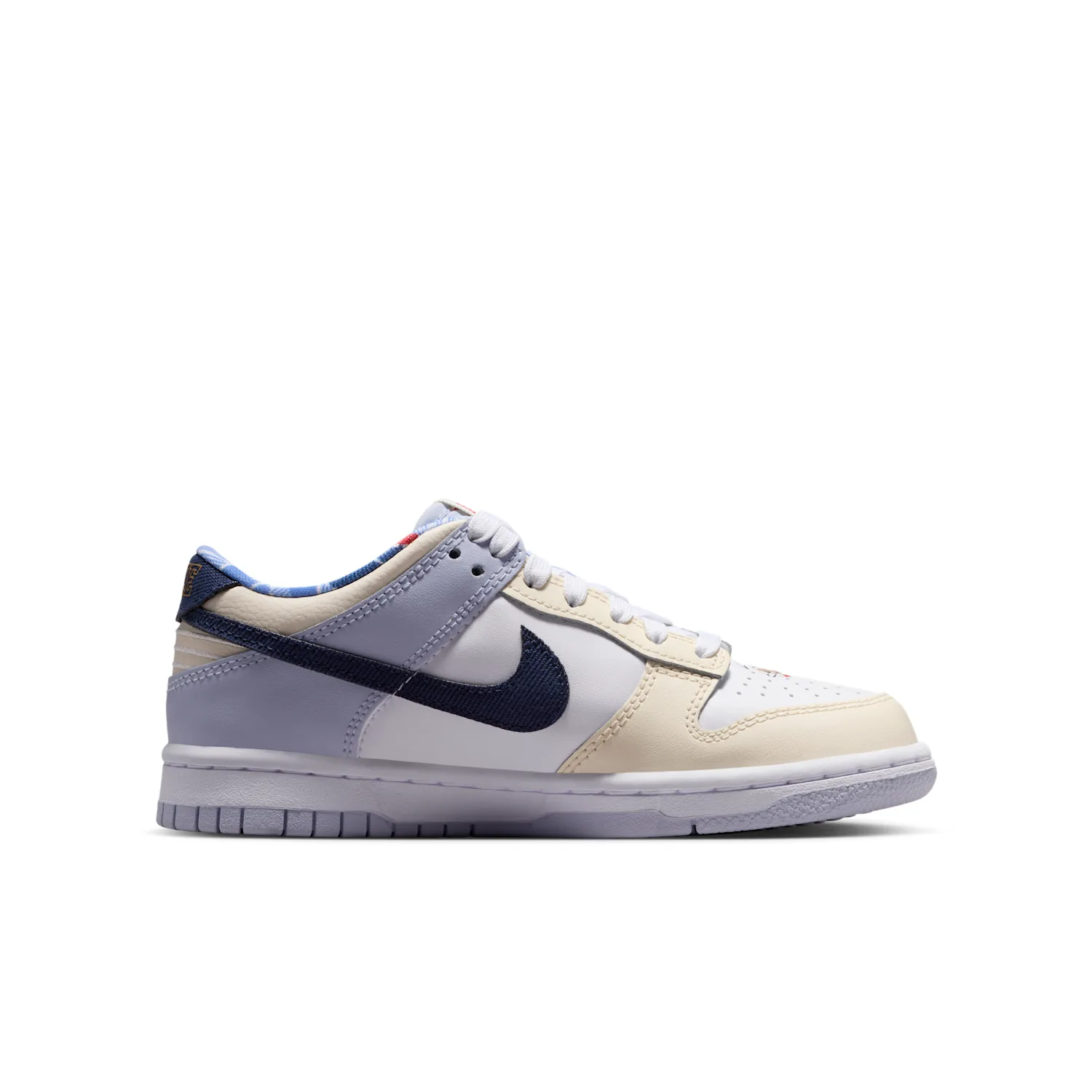 Nike Dunk Low image 3