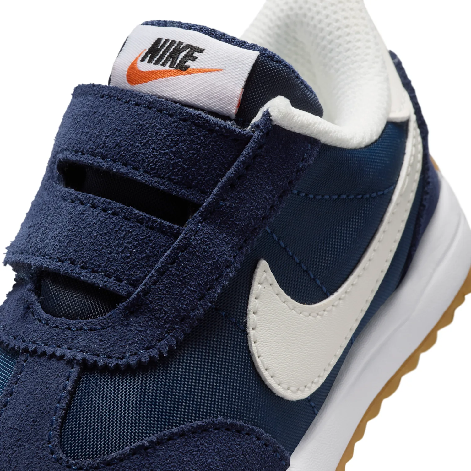 Nike Pacific image 7
