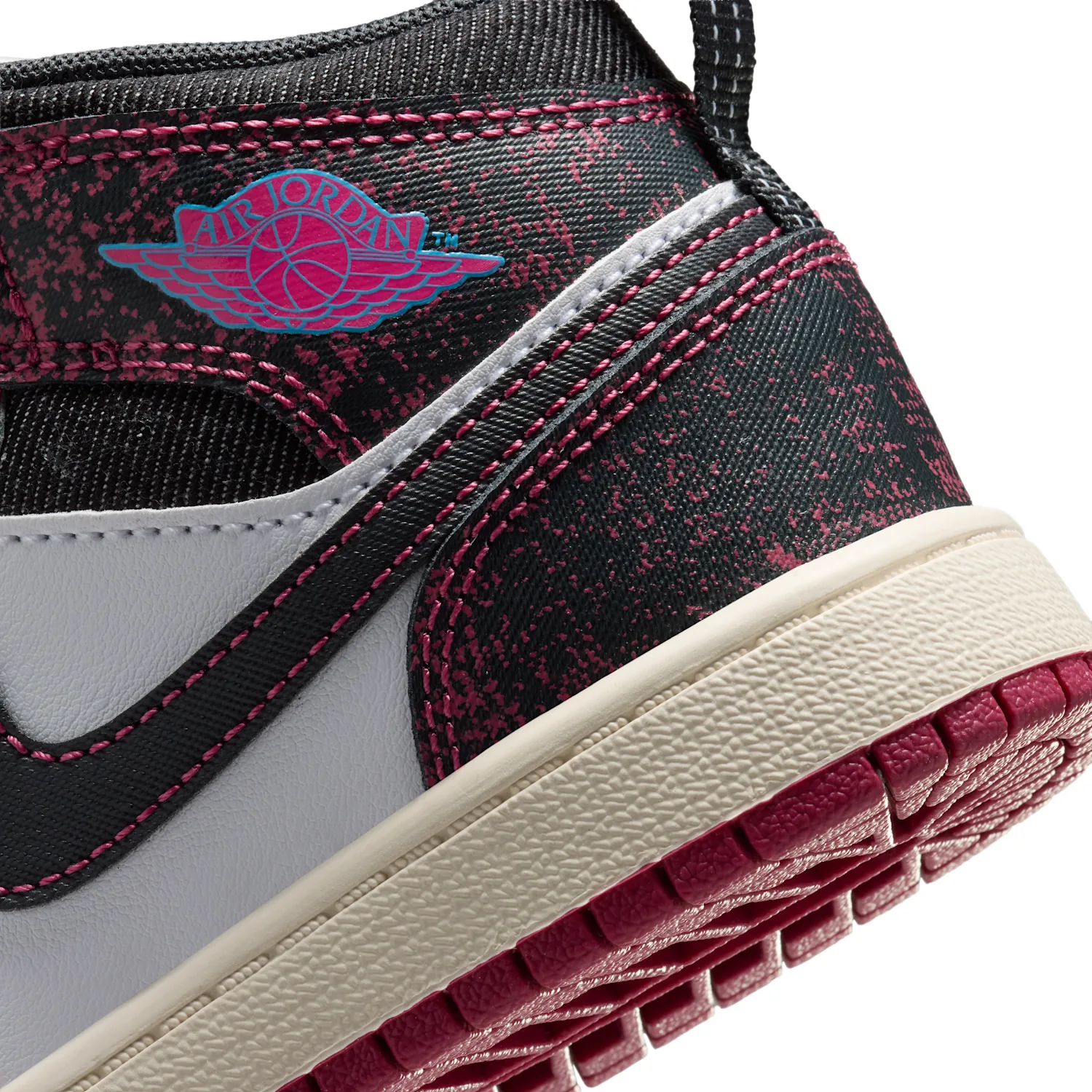Jordan 1 Mid SE image 10
