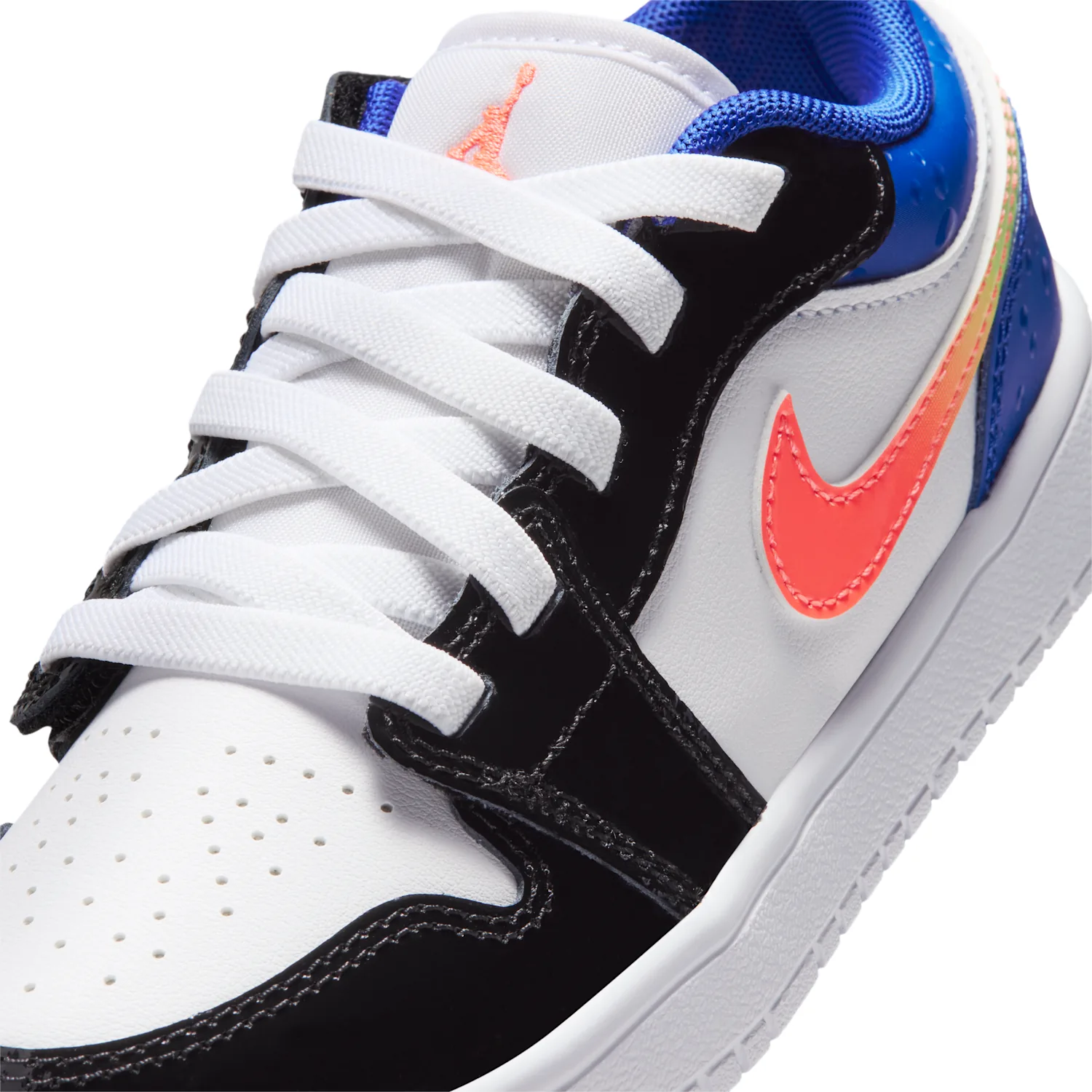 Jordan 1 Low Alt SE image 9
