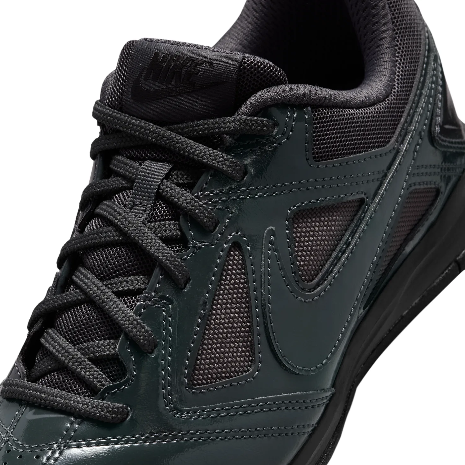 Nike Gato LV8 image 7