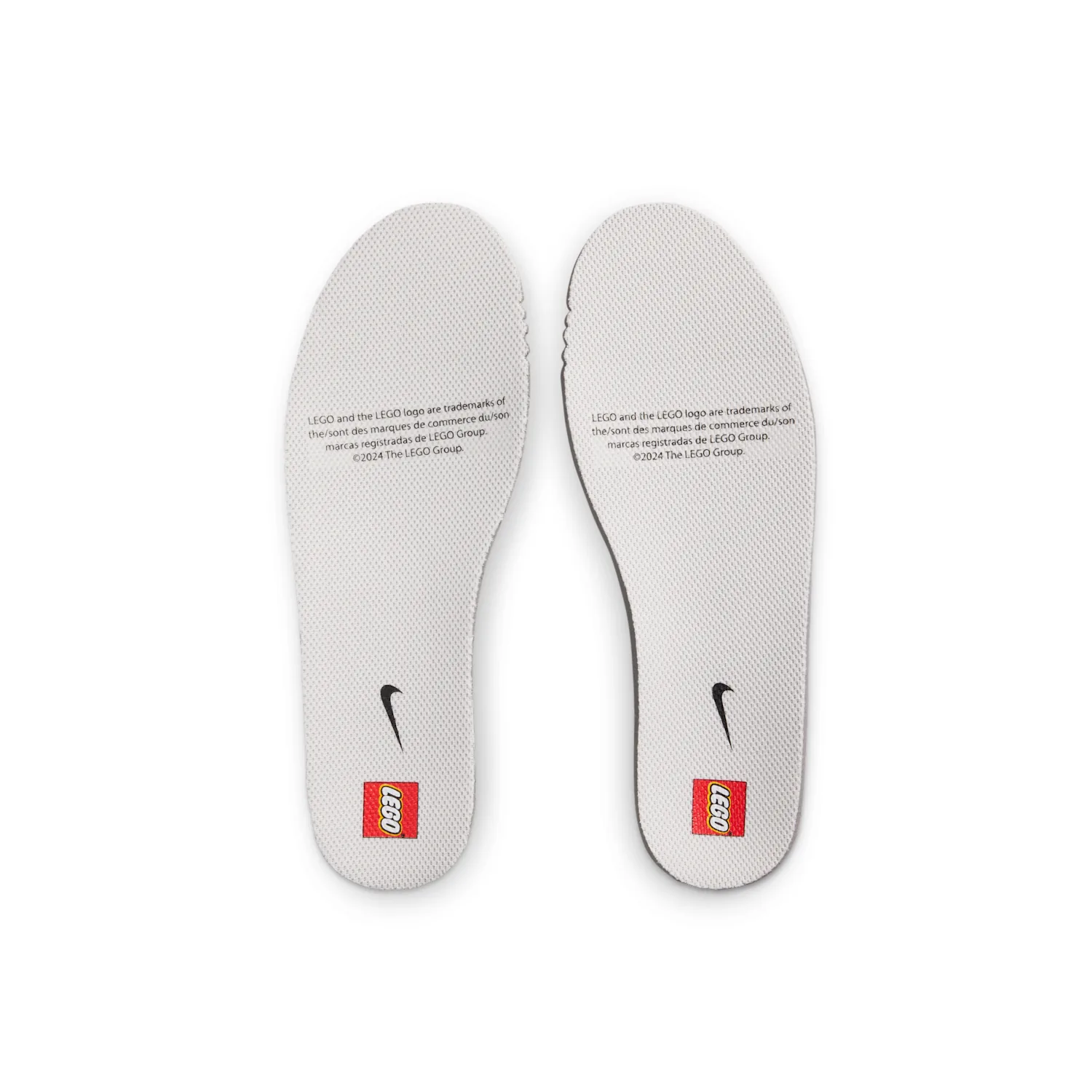 Nike Dunk Low x LEGO® Collection image 9