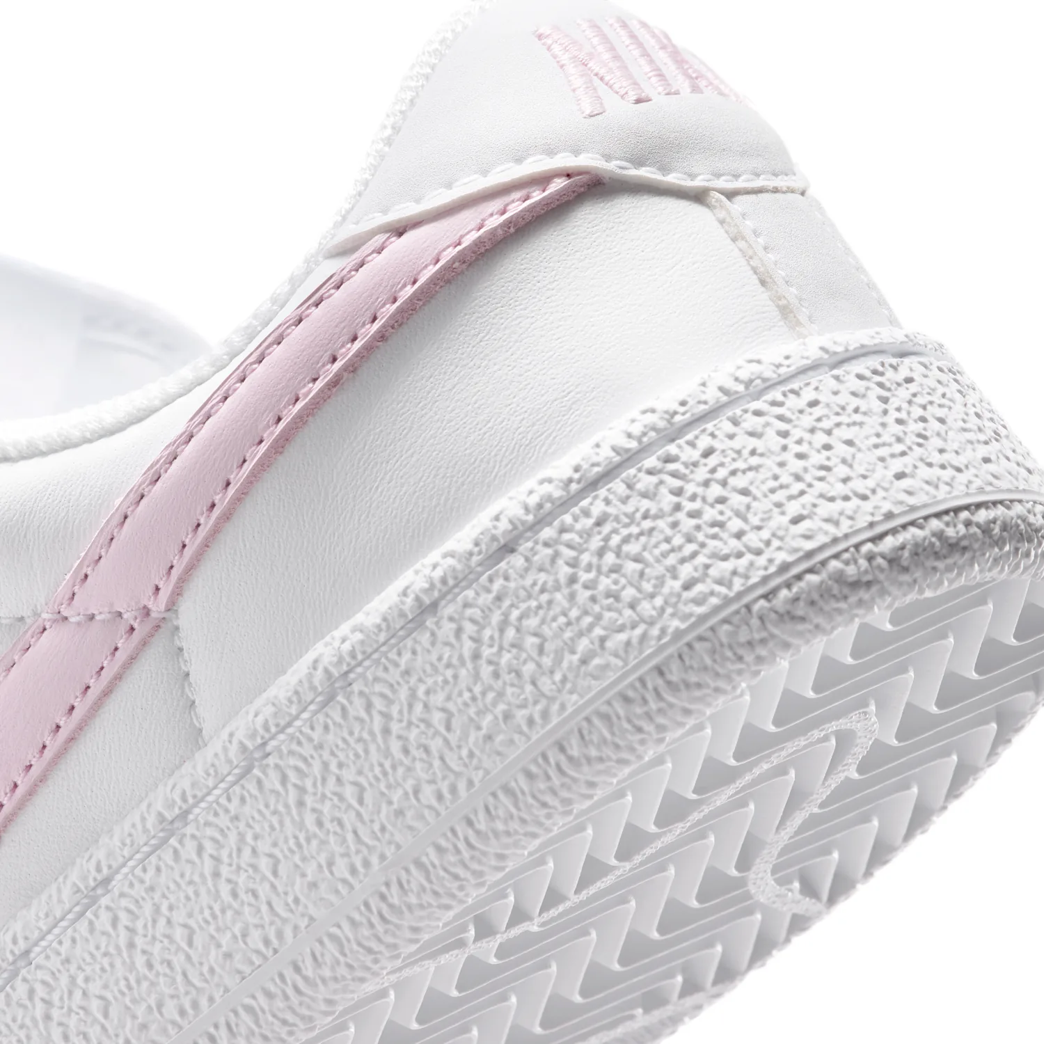 Nike Tennis Classic image 8