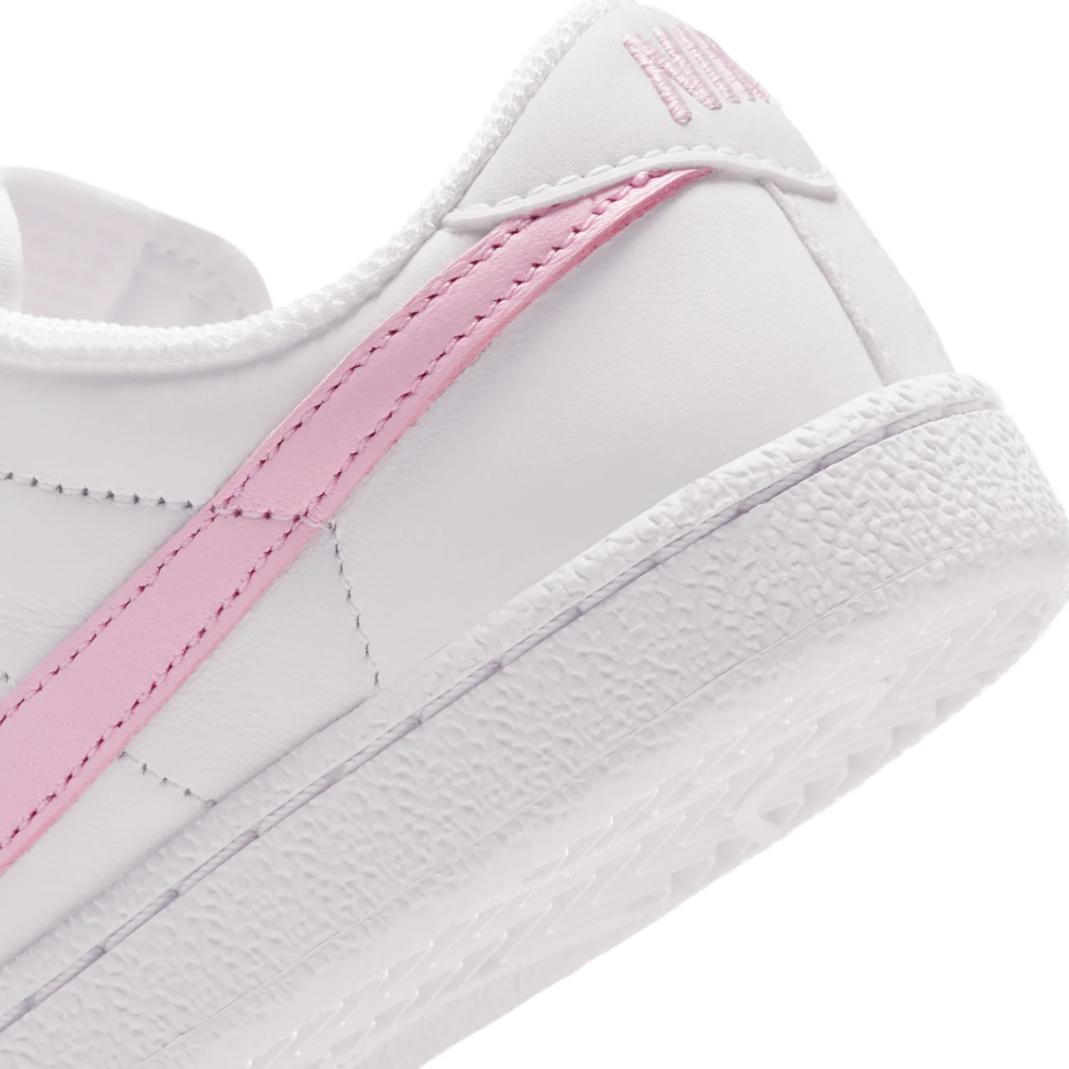 Nike Tennis Classic image 8