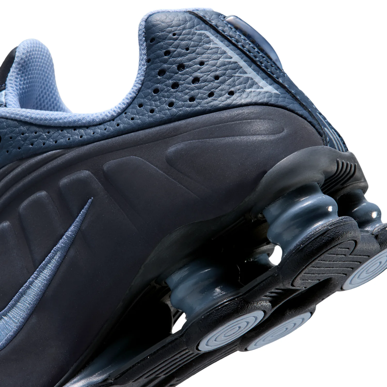 Nike Shox R4 image 8