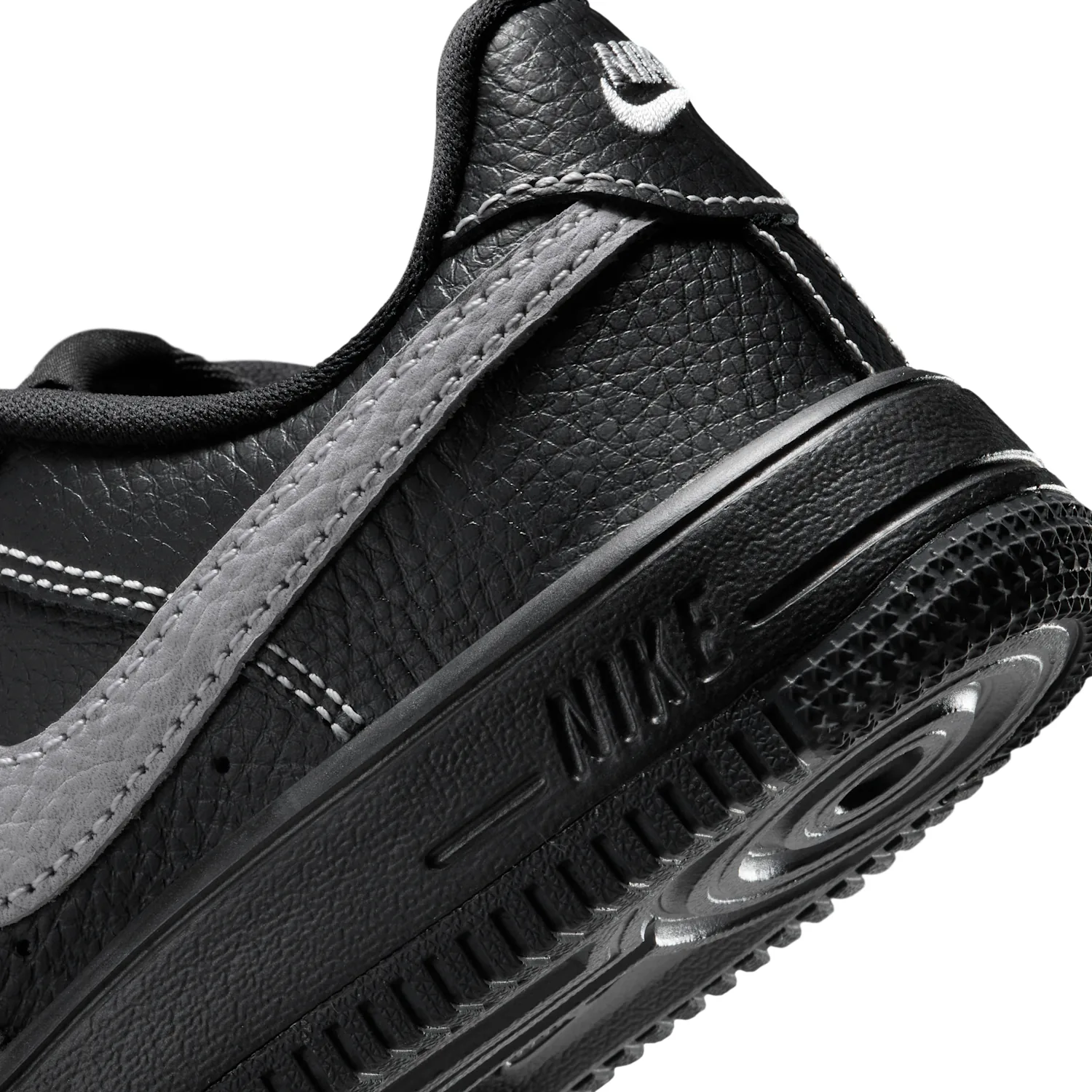 Nike Force 1 Low LV8 3 image 8