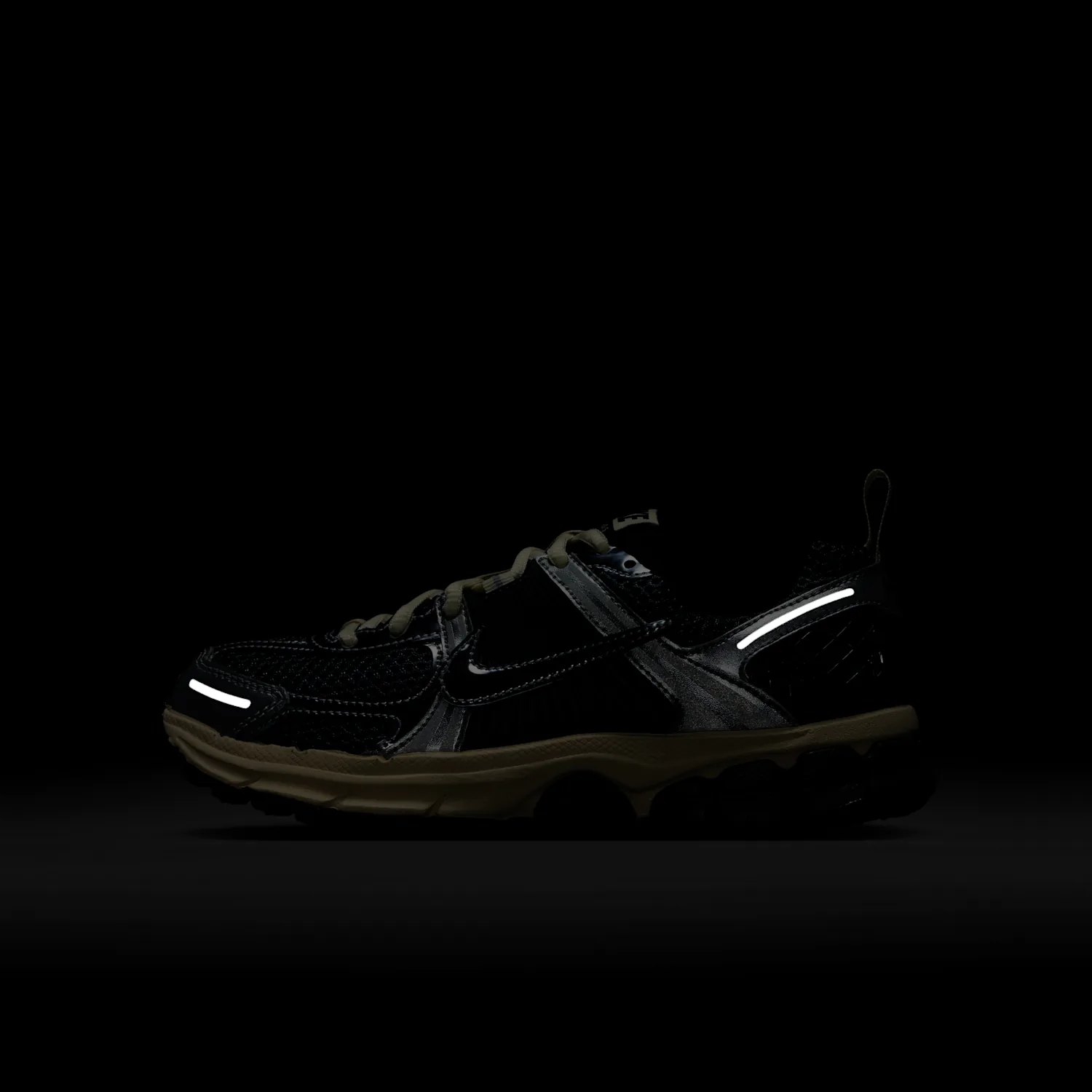 Nike Vomero 5 image 9
