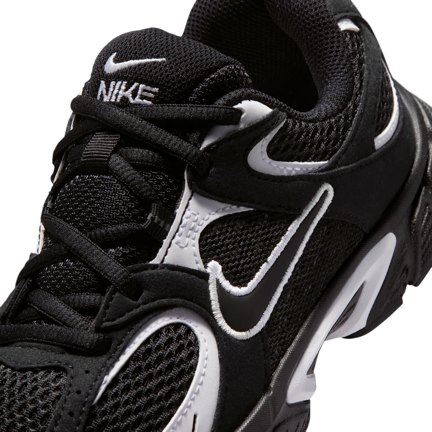 Nike V5 Runner Suede image 7