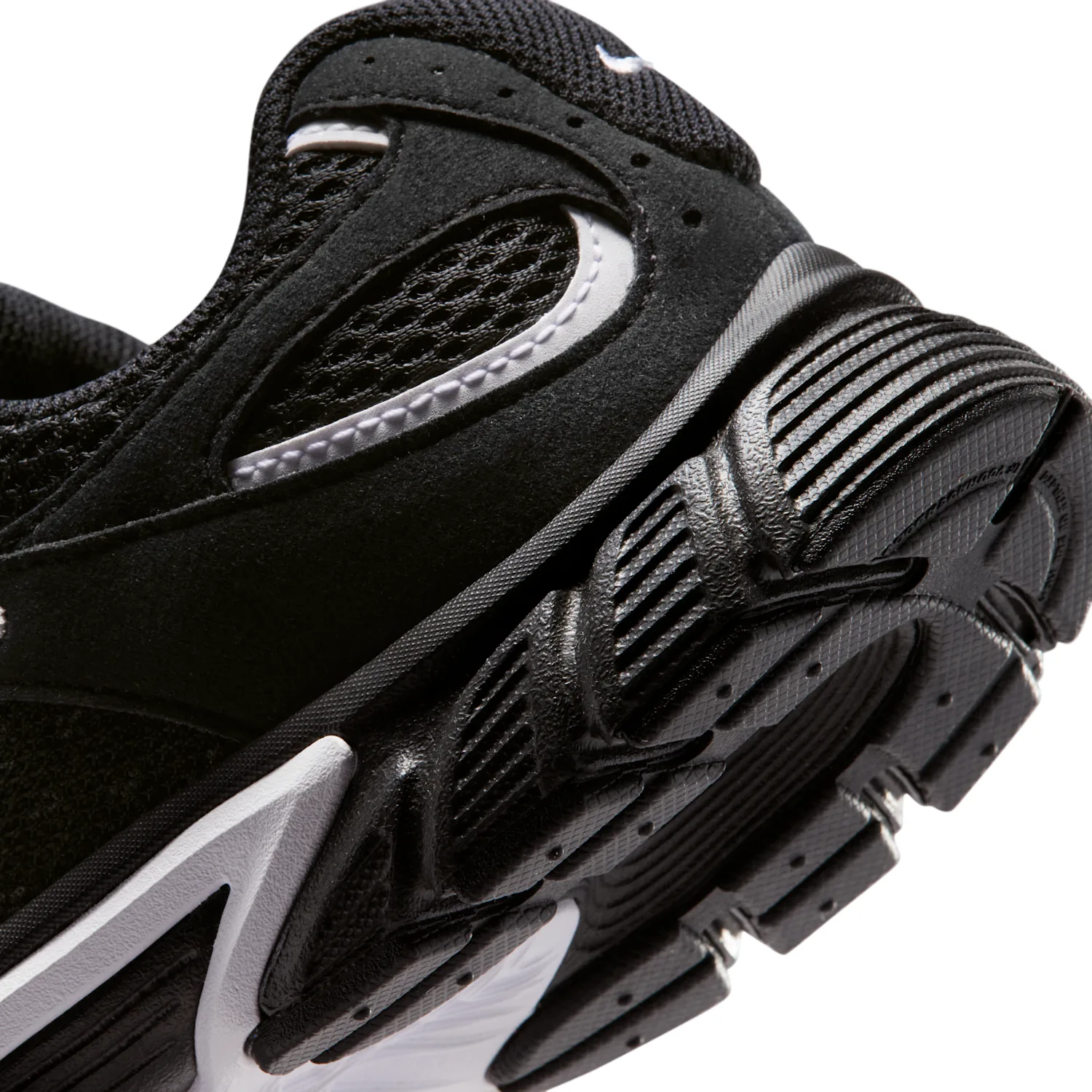 Nike V5 Runner Suede image 8