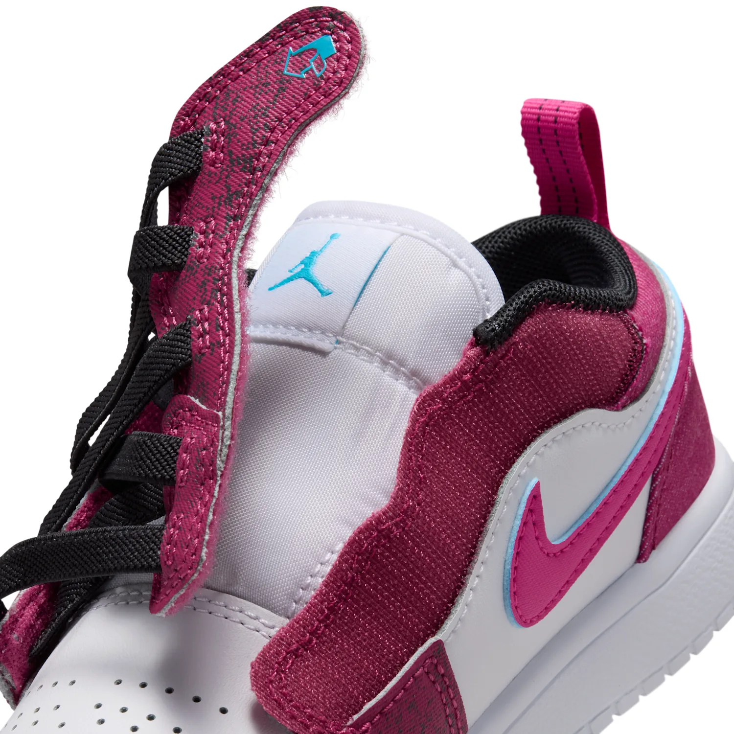 Jordan 1 Low Alt SE image 9
