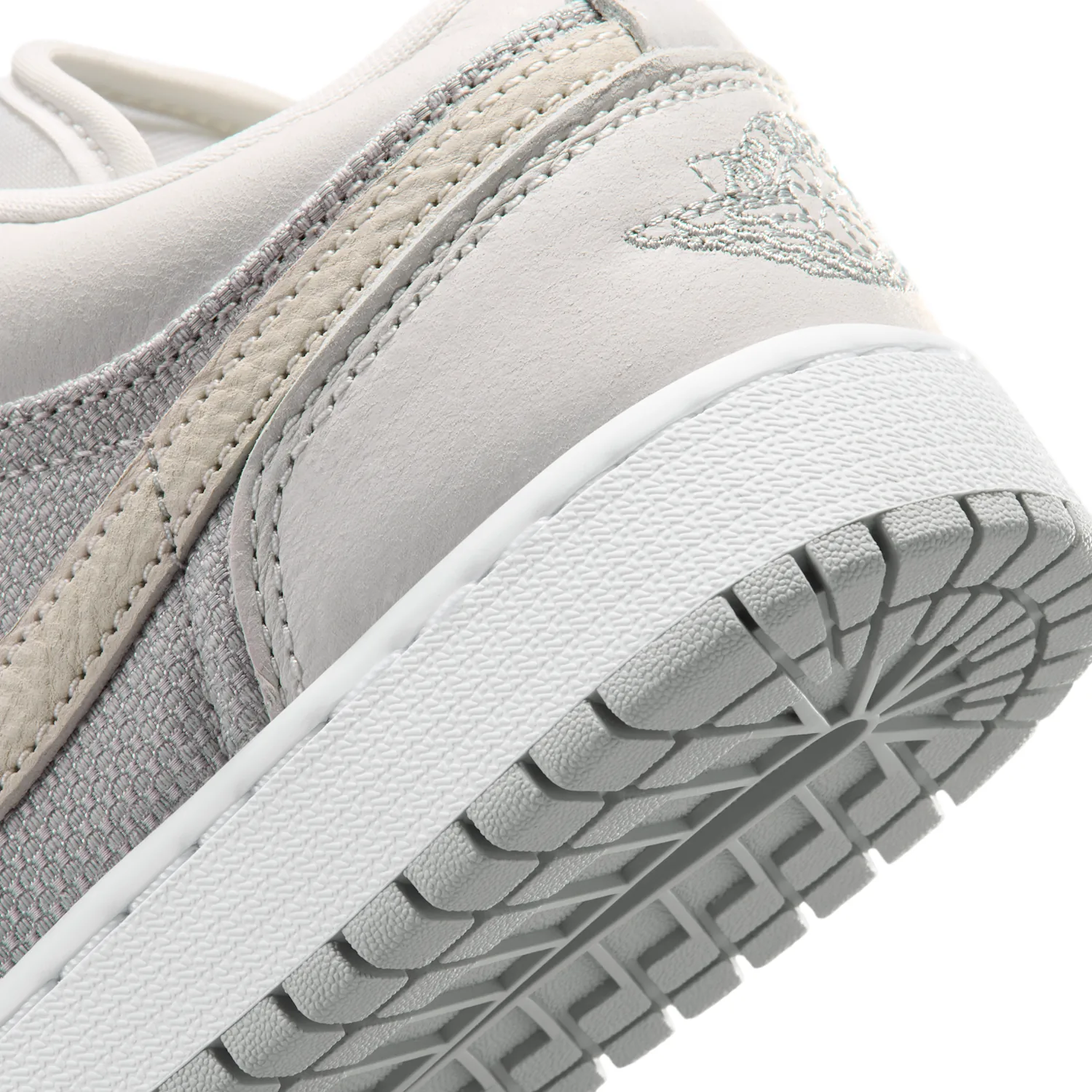 Air Jordan 1 Low SE image 8