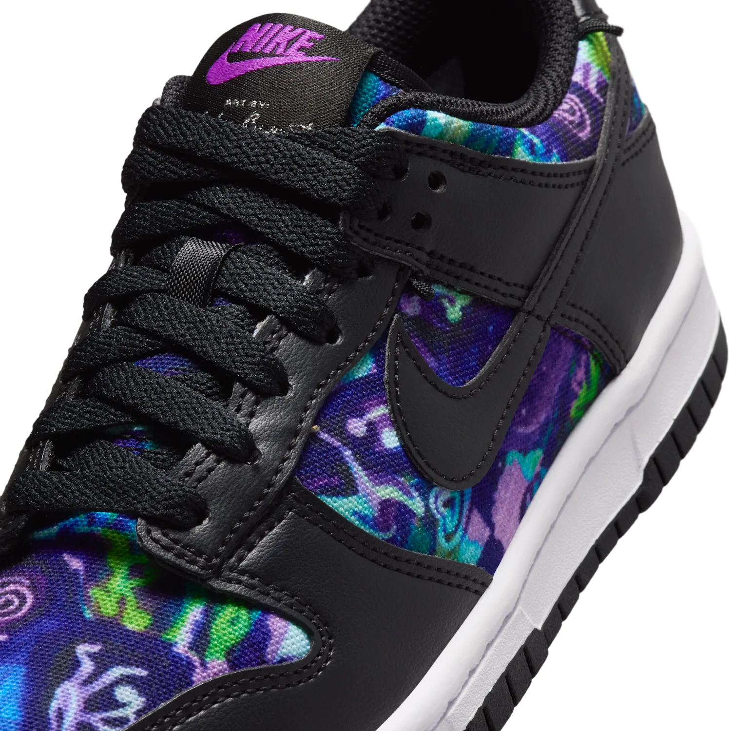 Nike Dunk Low image 9