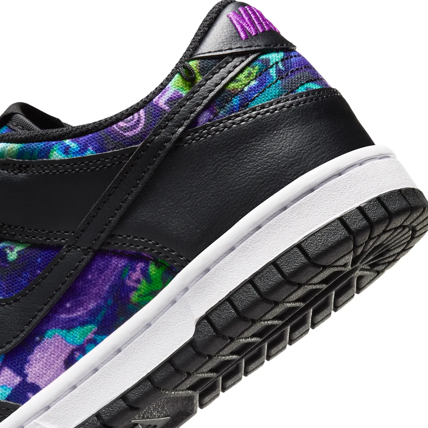 Nike Dunk Low image 10